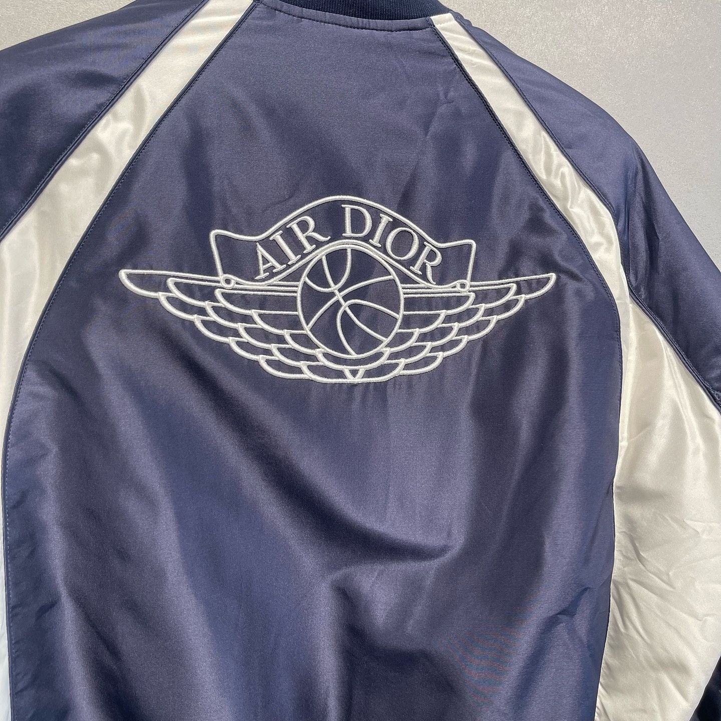 Dior Air Jordan Bomber Jacket in Blue Size US L / EU 52-54 / 3 - 5 Thumbnail