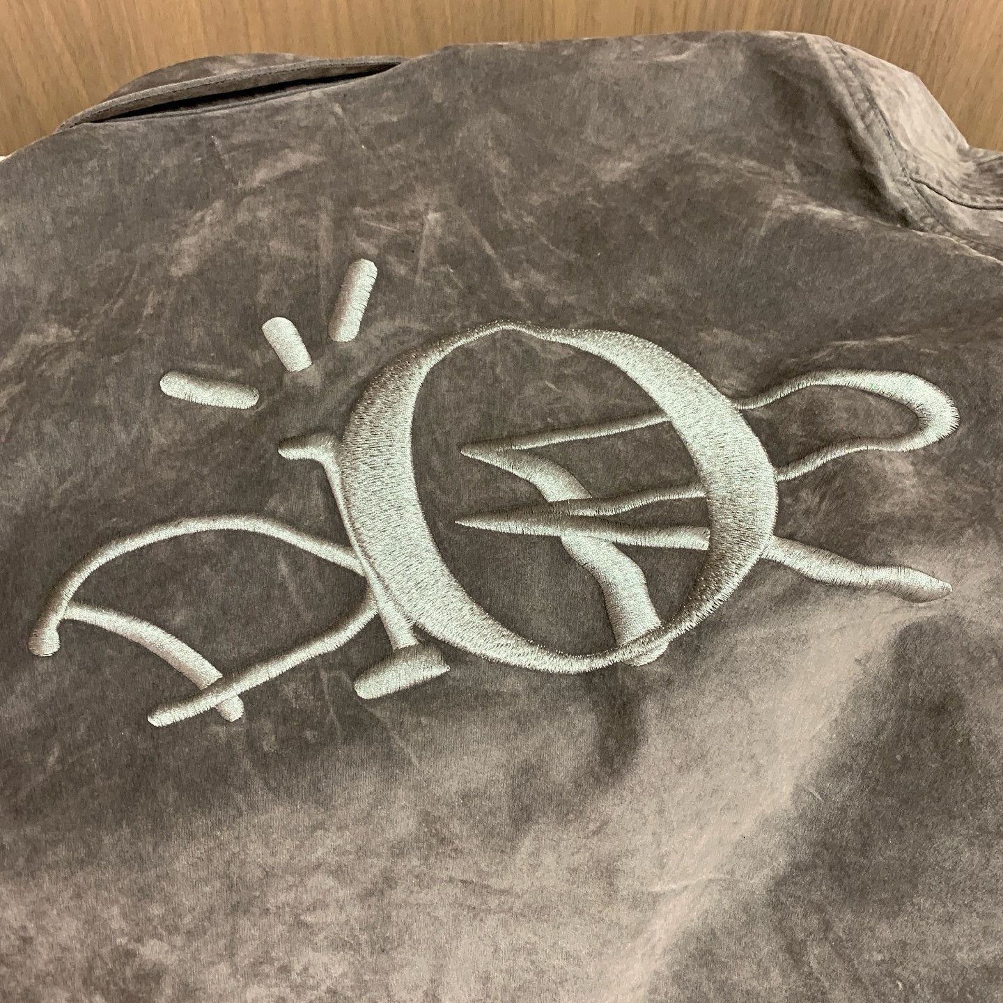 Dior Gray Logo Embroidered Suede Shirt Size US S / EU 44-46 / 1 - 5 Thumbnail
