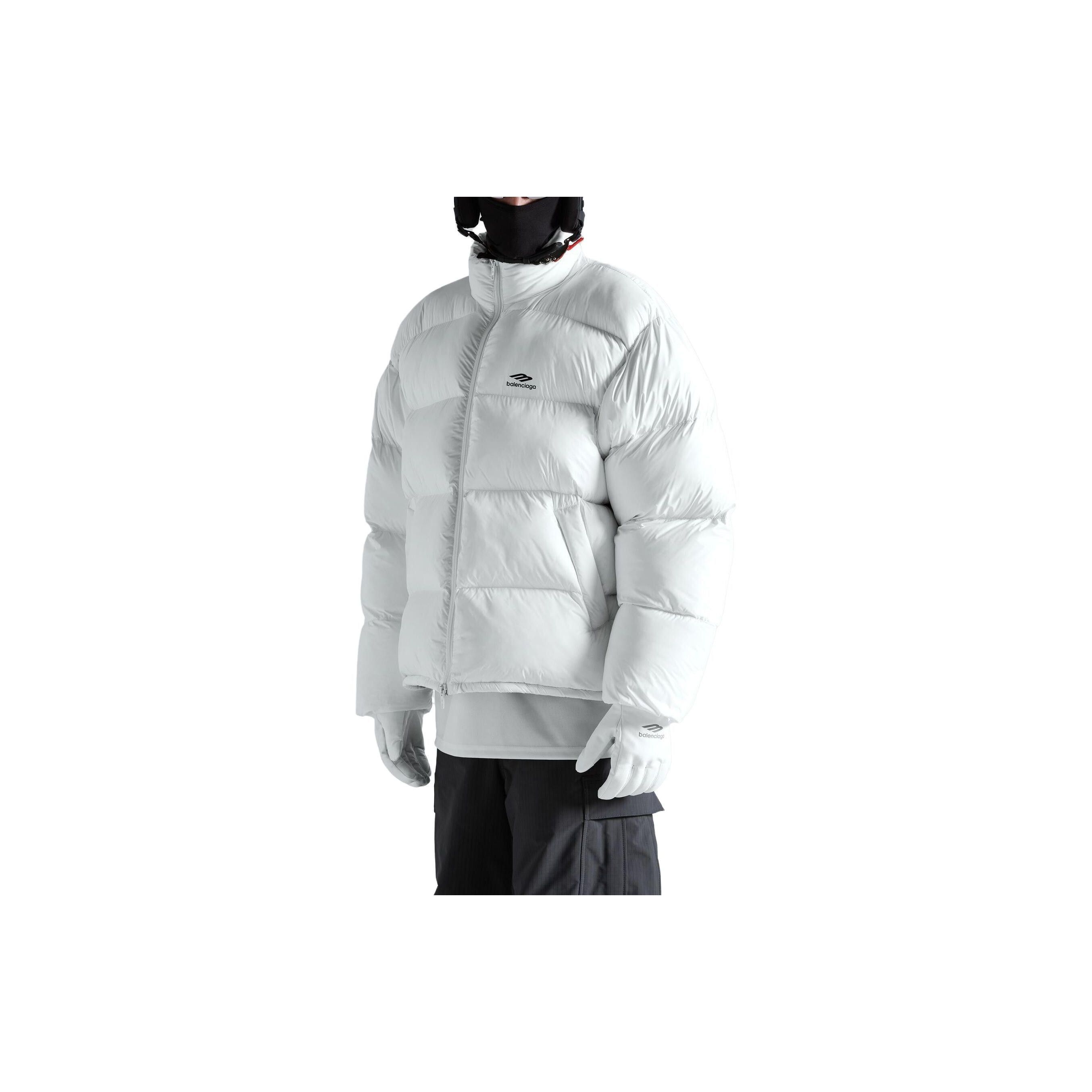 Balenciaga White Puffer Jacket in Size S Size US S / EU 44-46 / 1 - 7 Thumbnail