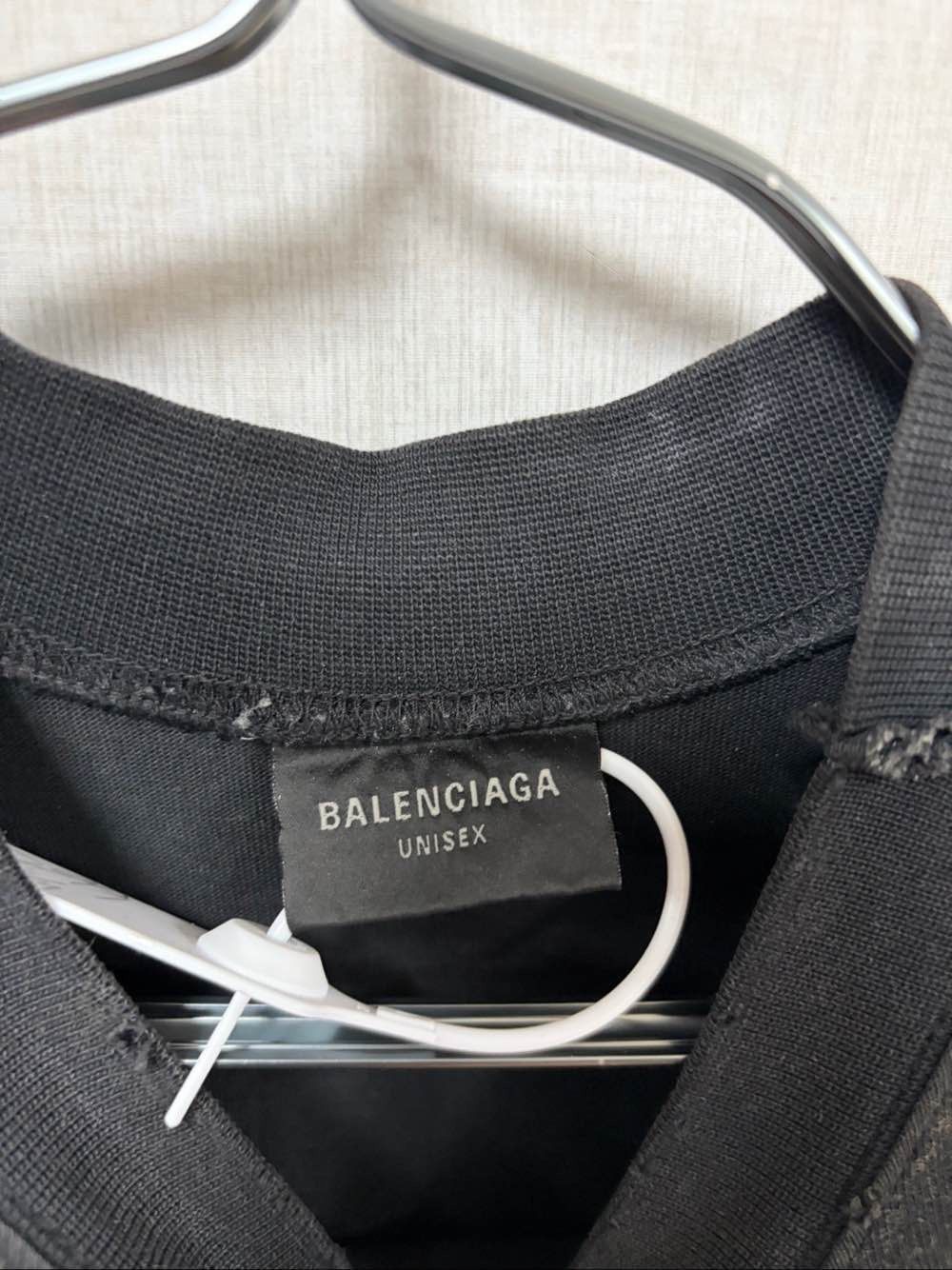 Balenciaga Eiffel Tower Graphic T-Shirt in Black Size US S / EU 44-46 / 1 - 3 Thumbnail