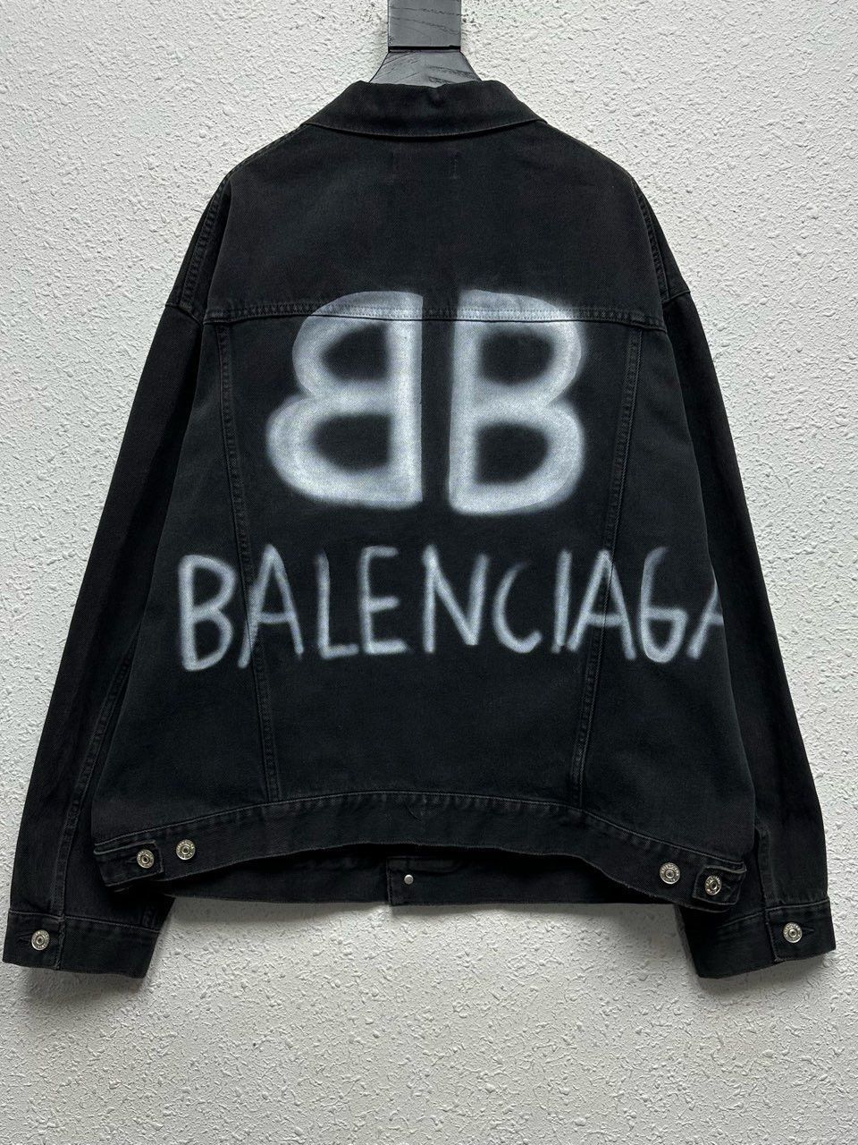 Balenciaga Black Denim Jacket with Spray Logo Size US L / EU 52-54 / 3 - 2 Thumbnail