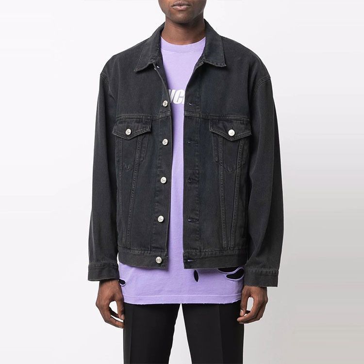 Balenciaga Black Denim Jacket with Spray Logo Size US L / EU 52-54 / 3 - 6 Thumbnail