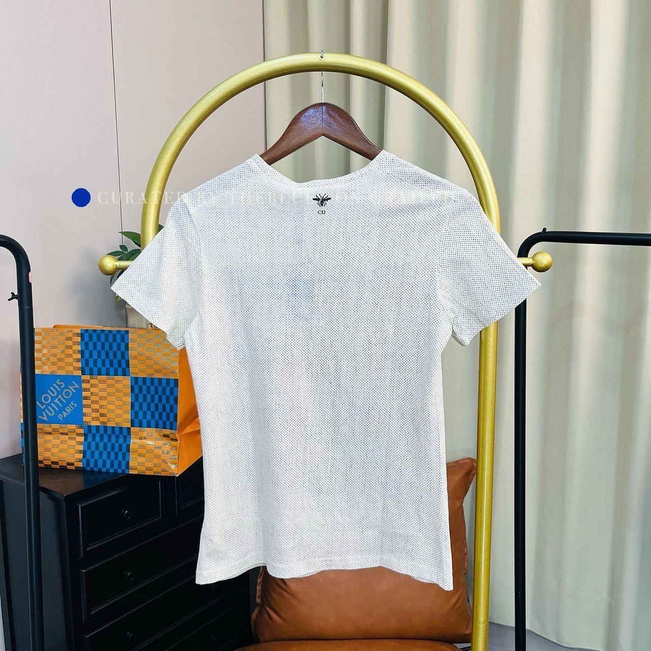 Dior La Justice Graphic T-Shirt in White Size US XS / EU 42 / 0 - 2 Thumbnail
