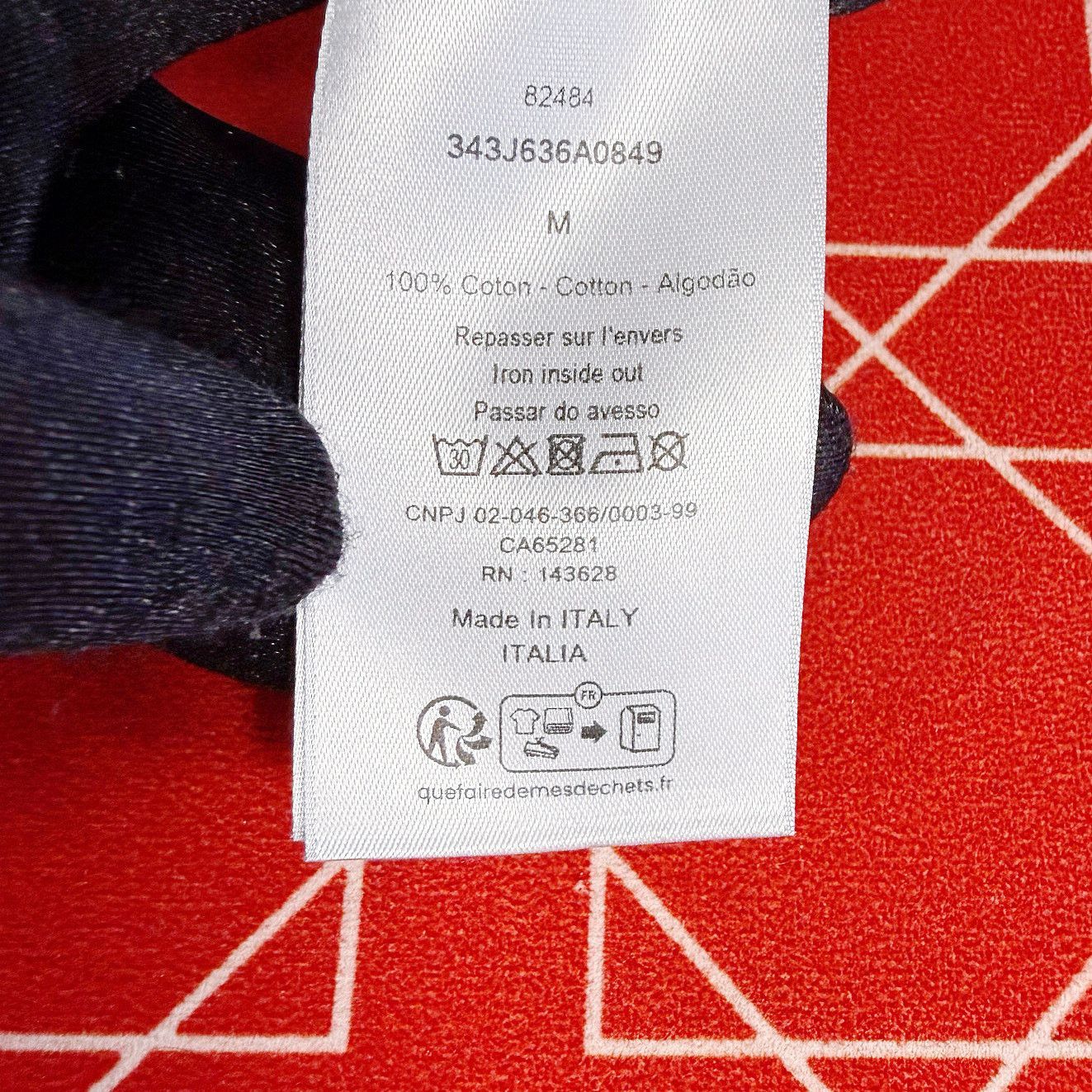 Dior Distressed Logo T-Shirt in White Size US M / EU 48-50 / 2 - 4 Thumbnail