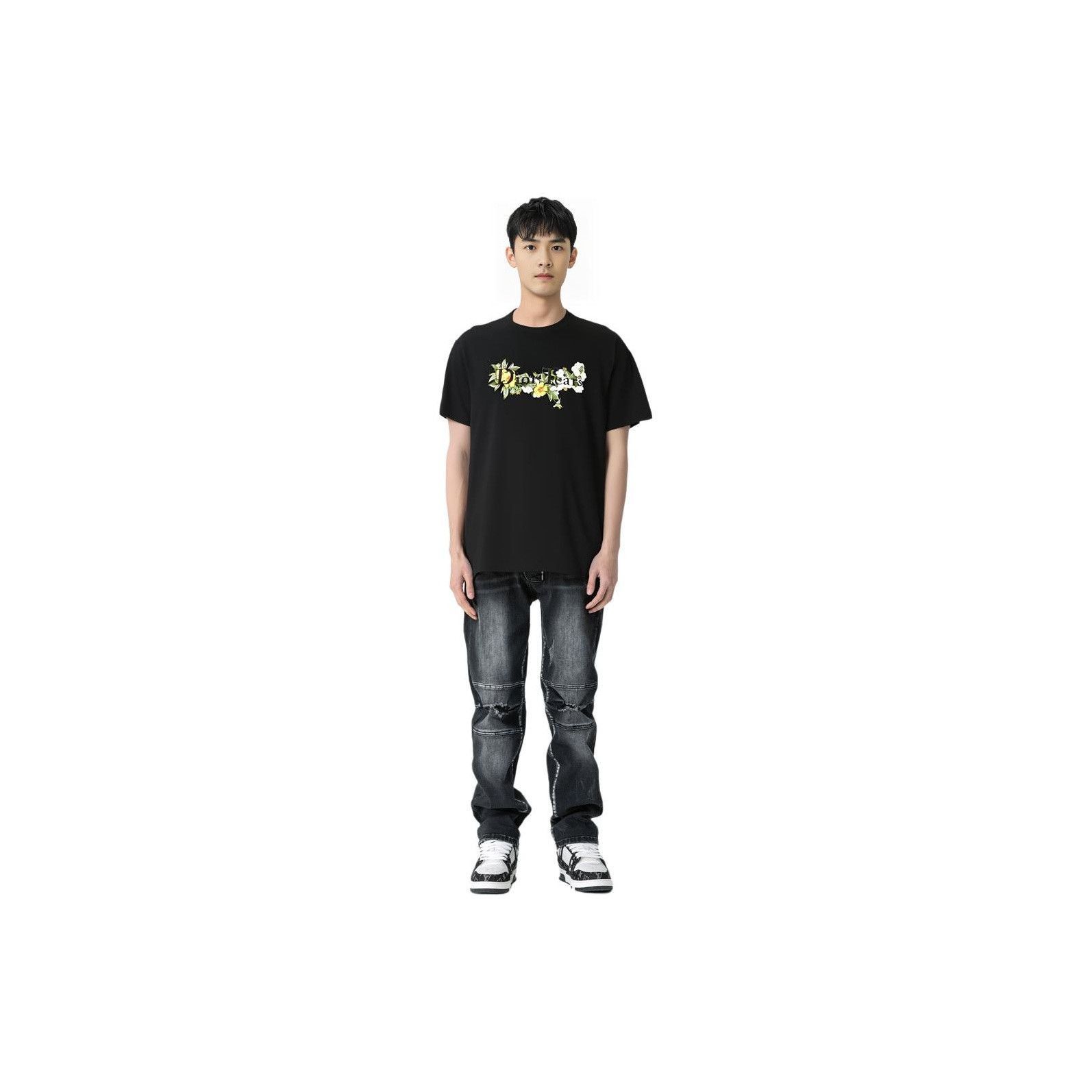 Dior Floral Embroidery Tee in Black Size US S / EU 44-46 / 1 - 7 Thumbnail