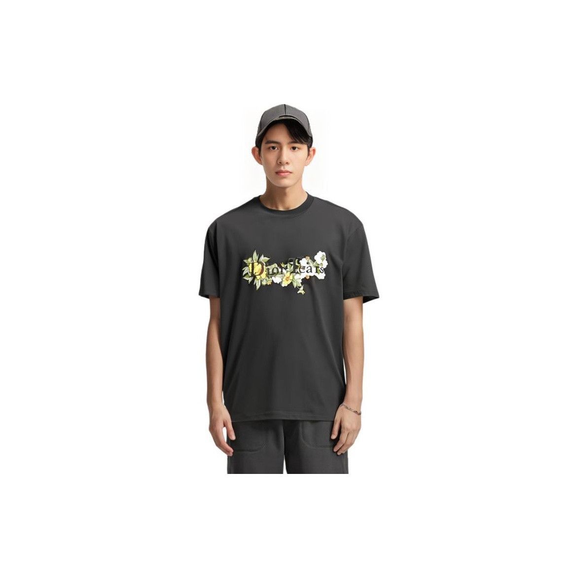 Dior Floral Embroidery Tee in Black Size US S / EU 44-46 / 1 - 6 Thumbnail