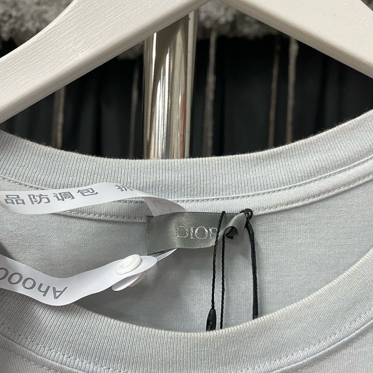 Dior Embroidered Heart Logo Tee in White Size US L / EU 52-54 / 3 - 3 Thumbnail