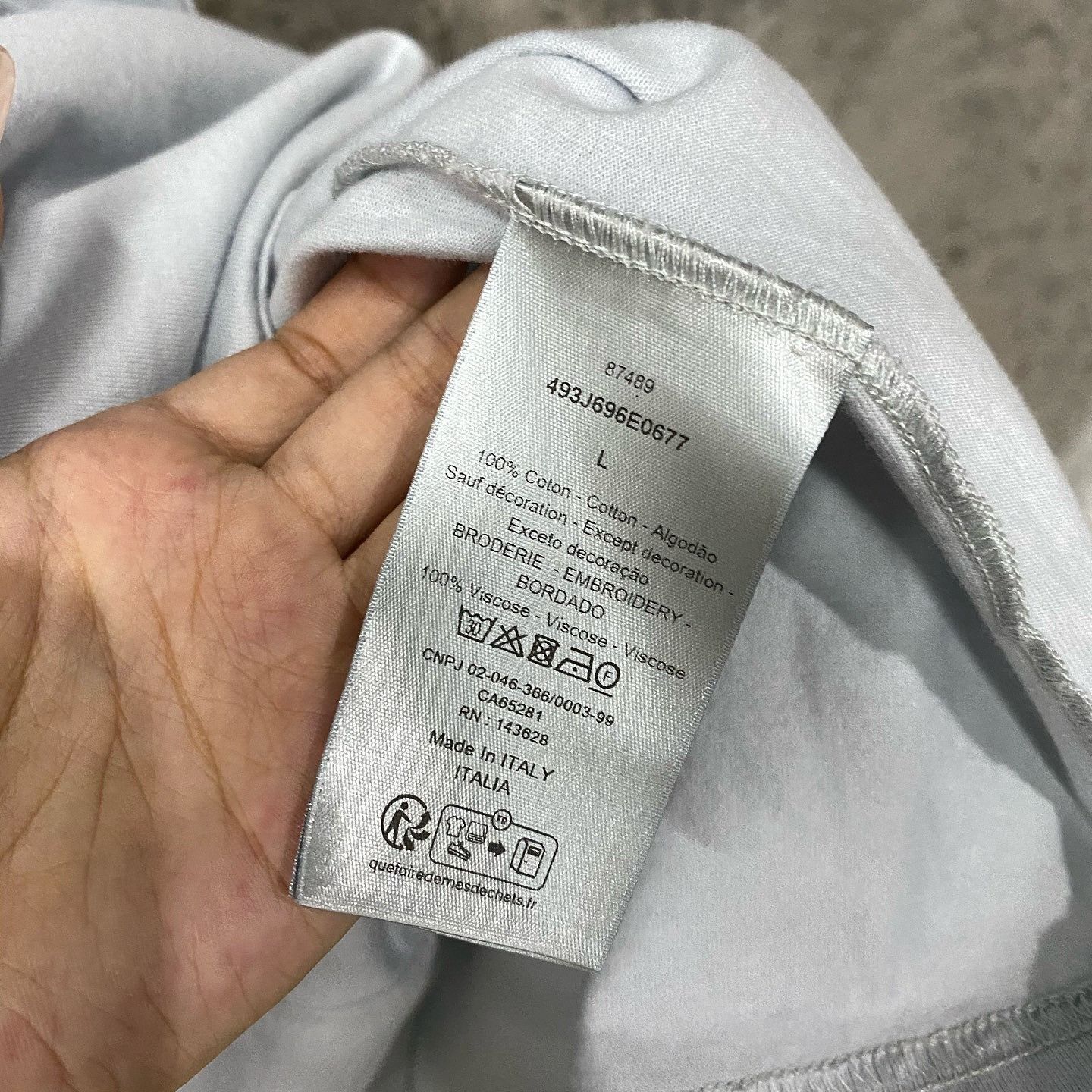 Dior Embroidered Heart Logo Tee in White Size US L / EU 52-54 / 3 - 4 Thumbnail