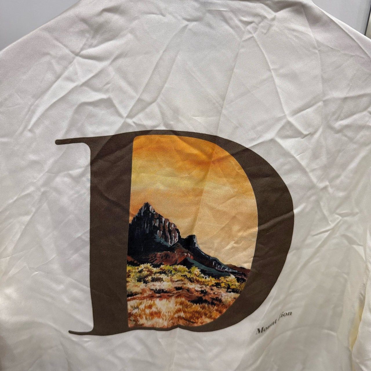 Dior Elegant White Silk Shirt in Size S Size US S / EU 44-46 / 1 - 3 Thumbnail