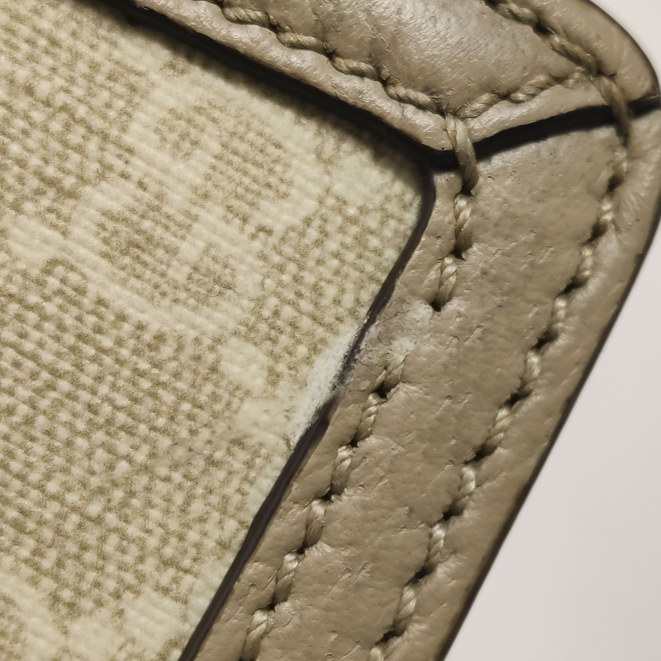 Gucci Gucci Women os Crossbody Bags Size ONE SIZE - 18 Thumbnail