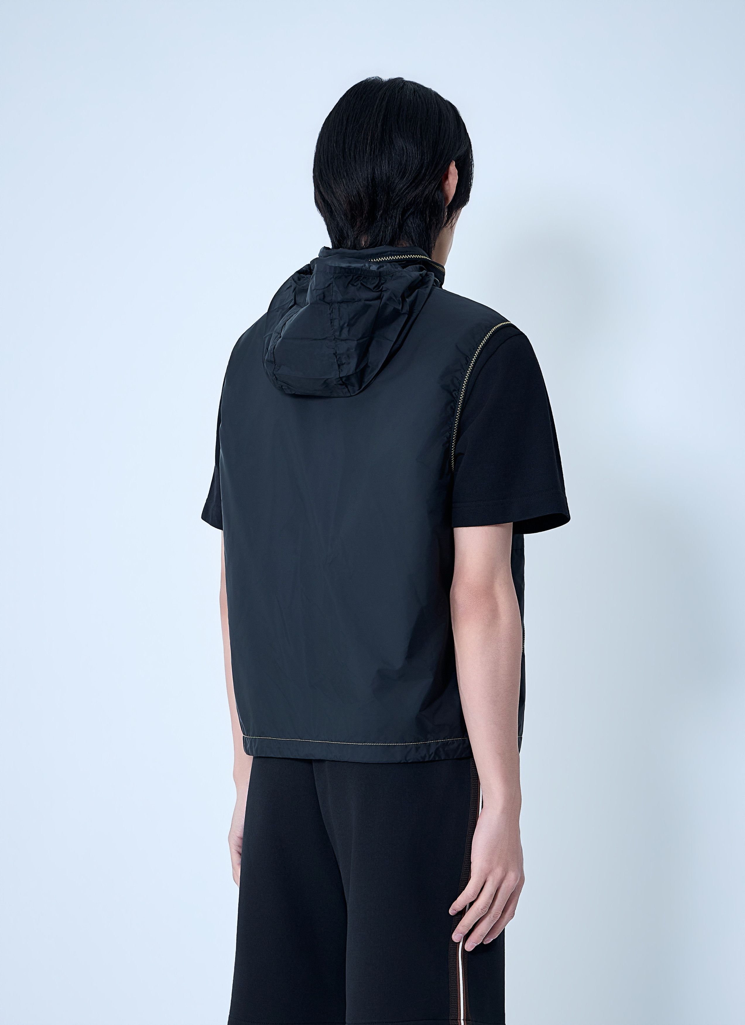 Moncler Ansiei Vest Size US L / EU 52-54 / 3 - 4 Thumbnail