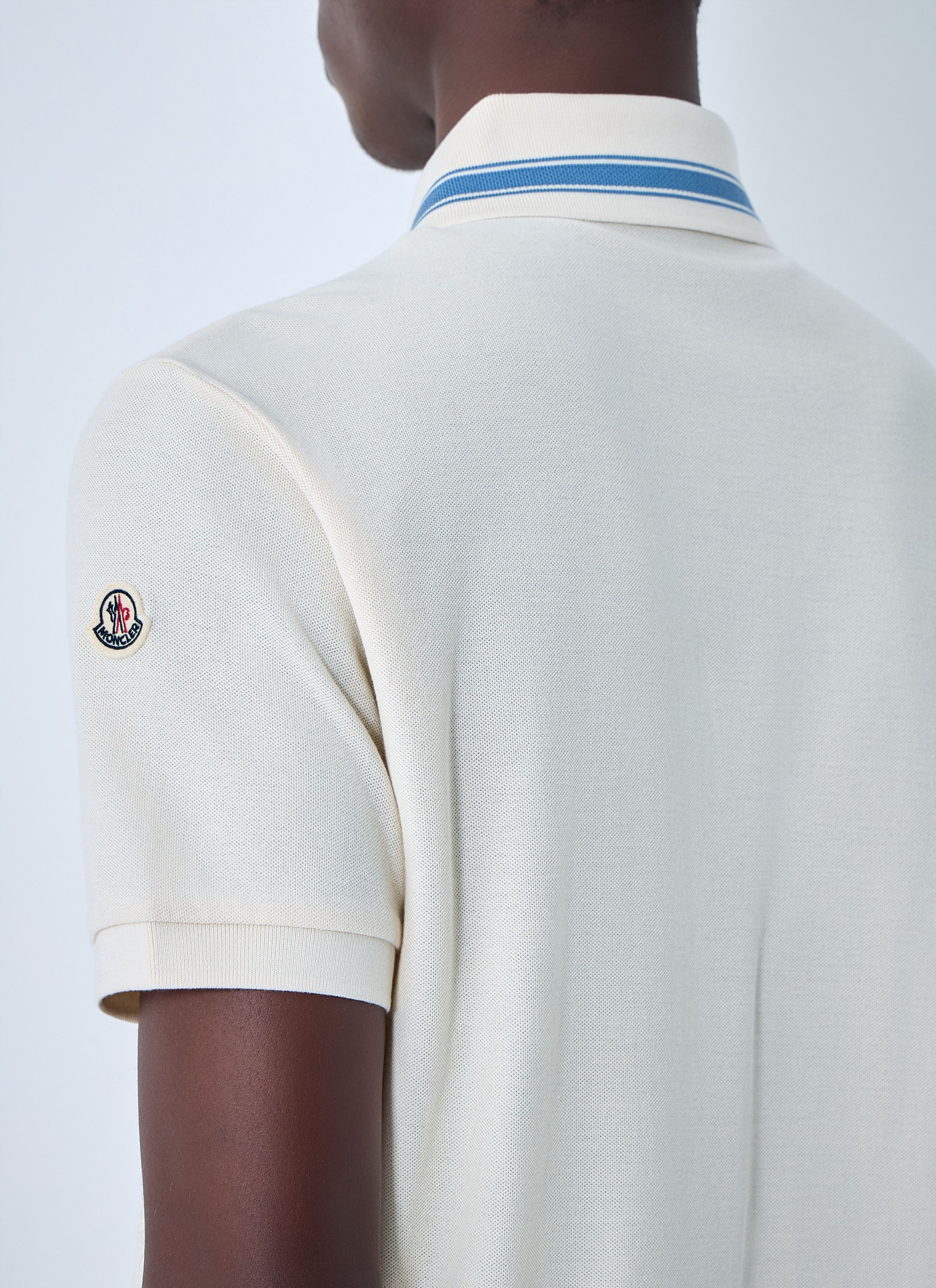 Moncler Polo Shirt with Contrast Collar Size US S / EU 44-46 / 1 - 6 Thumbnail