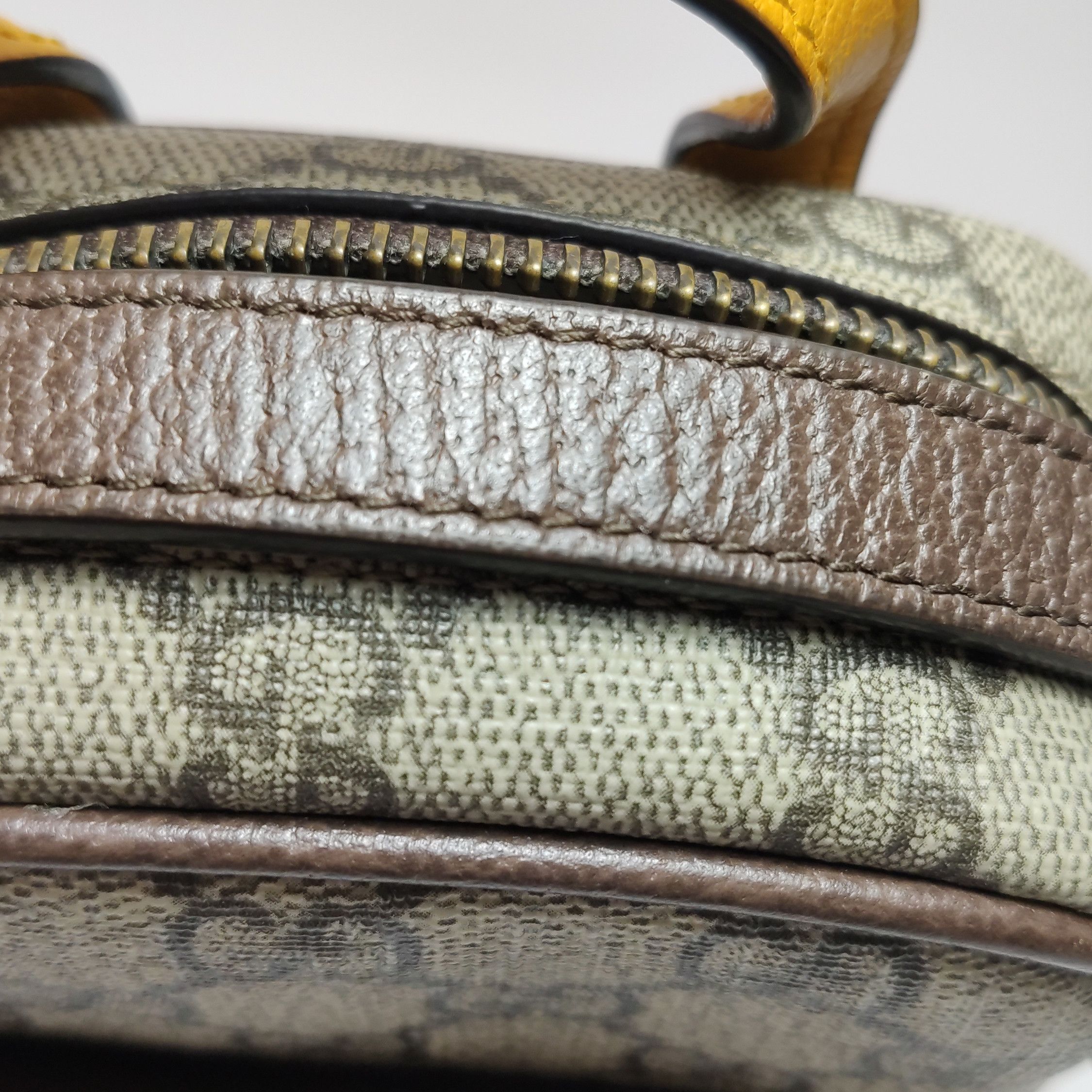 Gucci Gucci Women os Crossbody Bags Size ONE SIZE - 18 Thumbnail