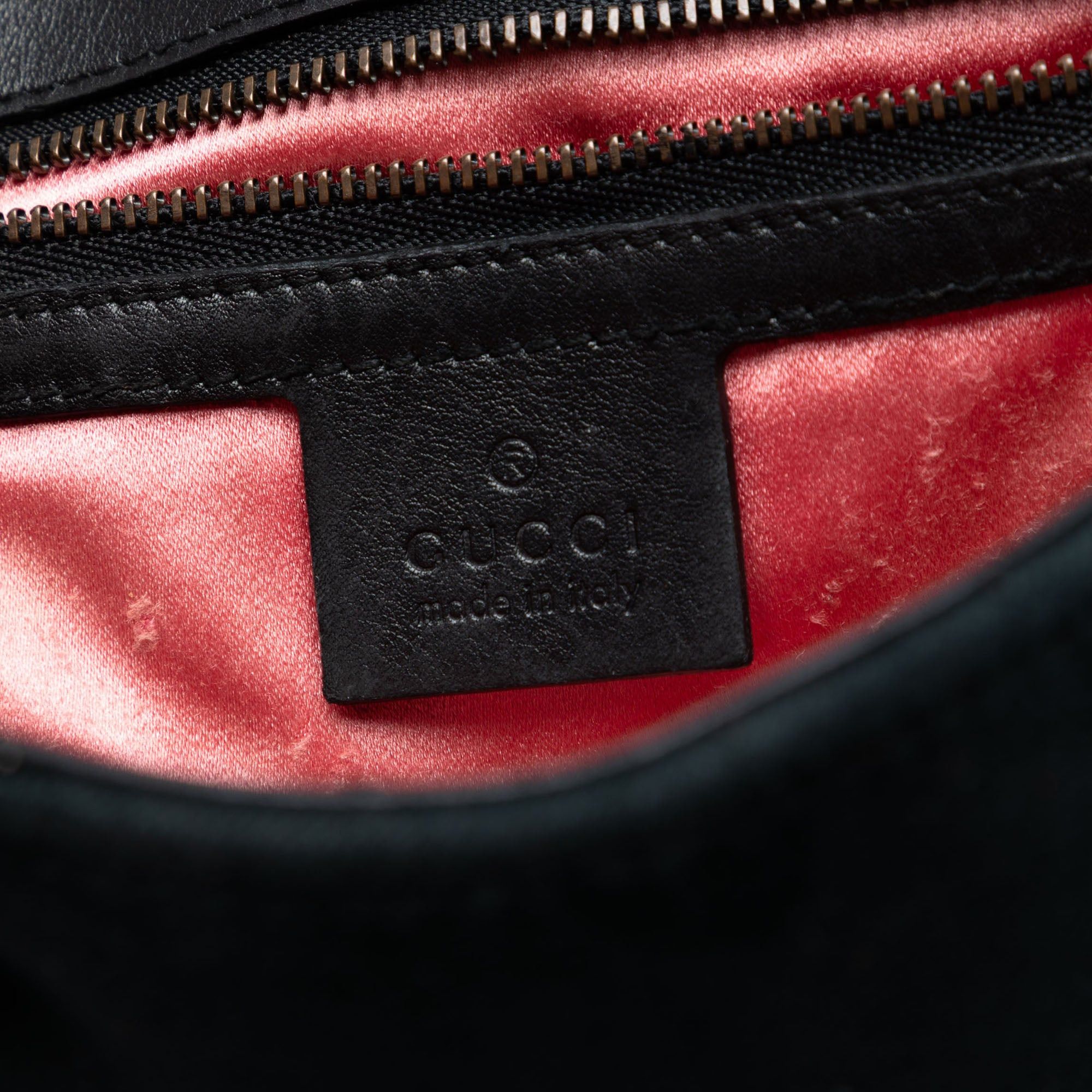 Gucci Medium GG Marmont Matelasse Velvet Shoulder Bag Size ONE SIZE - 5 Thumbnail