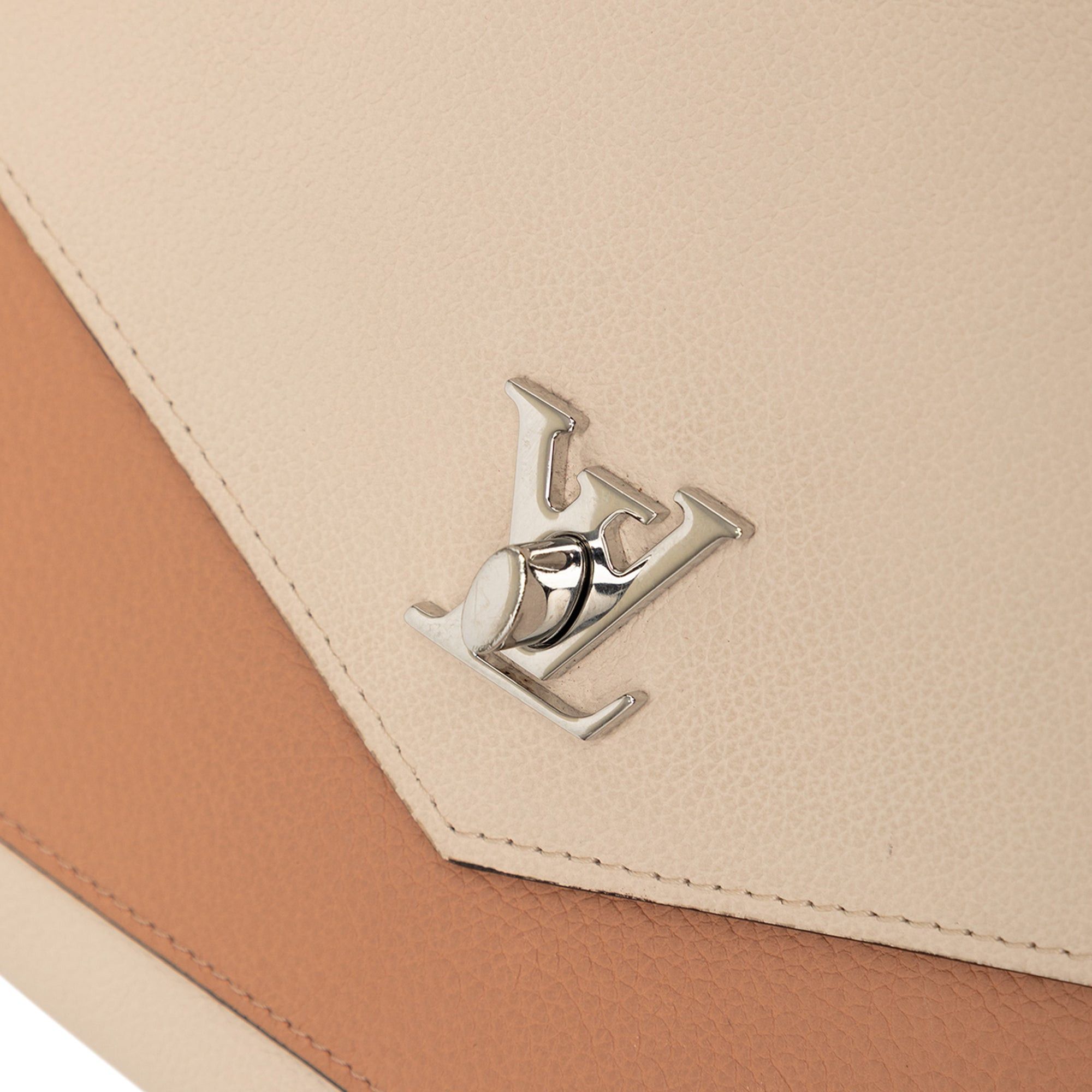 Louis Vuitton Bicolor Leather MyLockMe Chain Pochette Size ONE SIZE - 7 Thumbnail