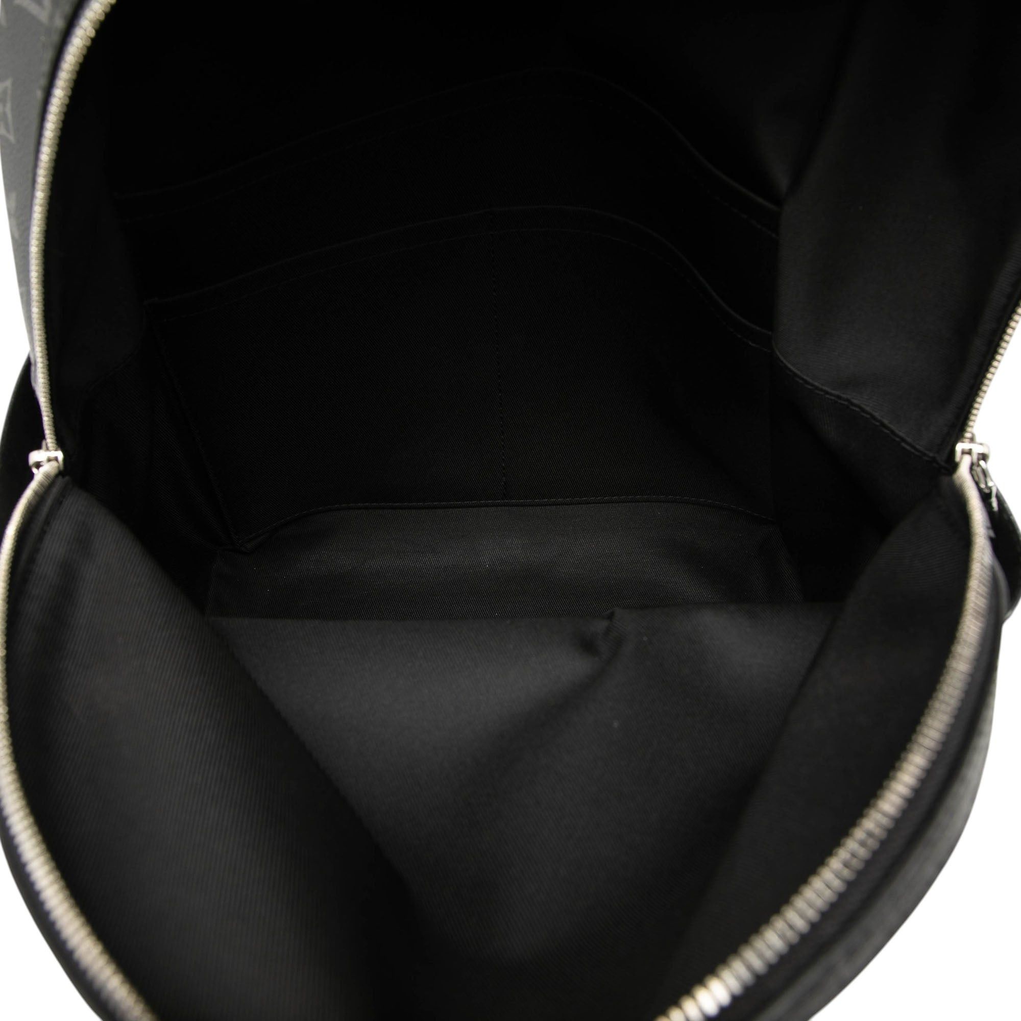 Louis Vuitton Monogram Taigarama Discovery Backpack Size ONE SIZE - 4 Thumbnail