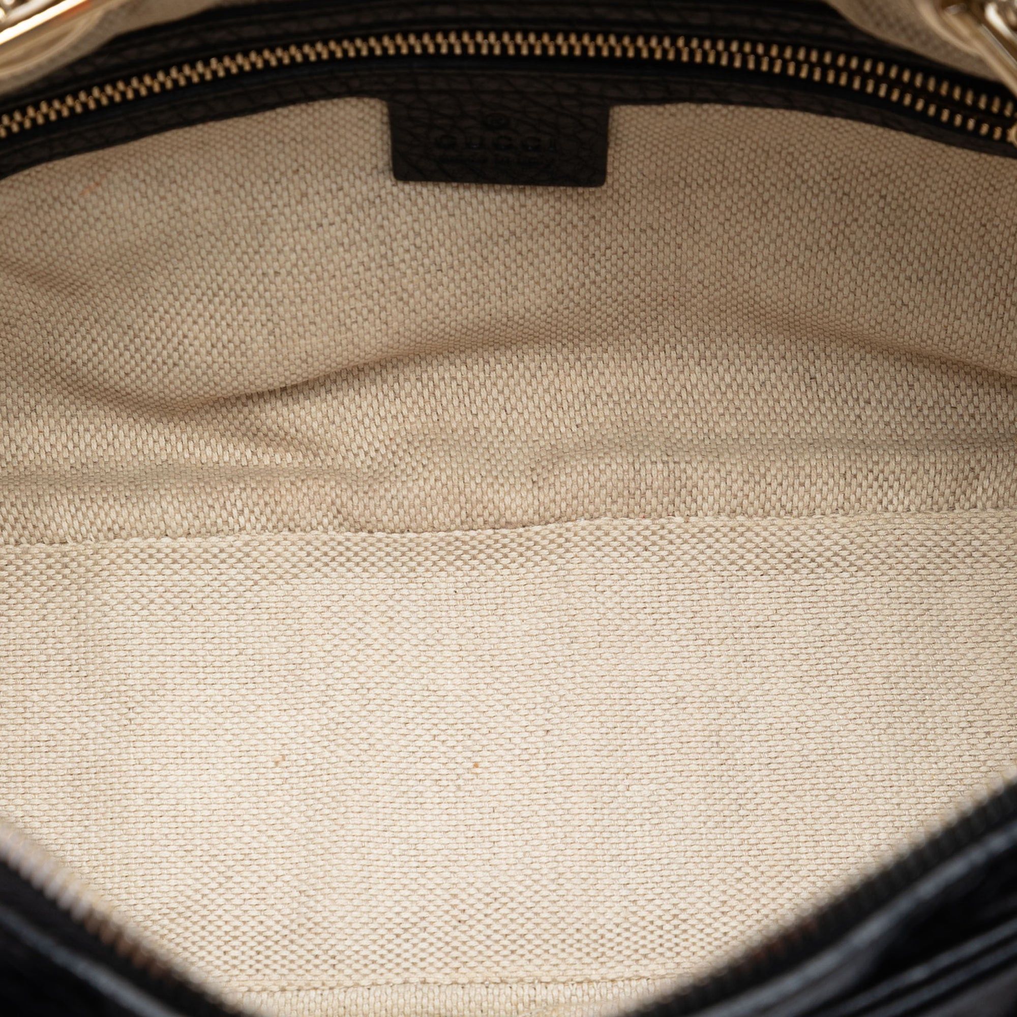 Gucci Pebbled Leather Soho Chain Zip Shoulder Bag Size ONE SIZE - 4 Thumbnail