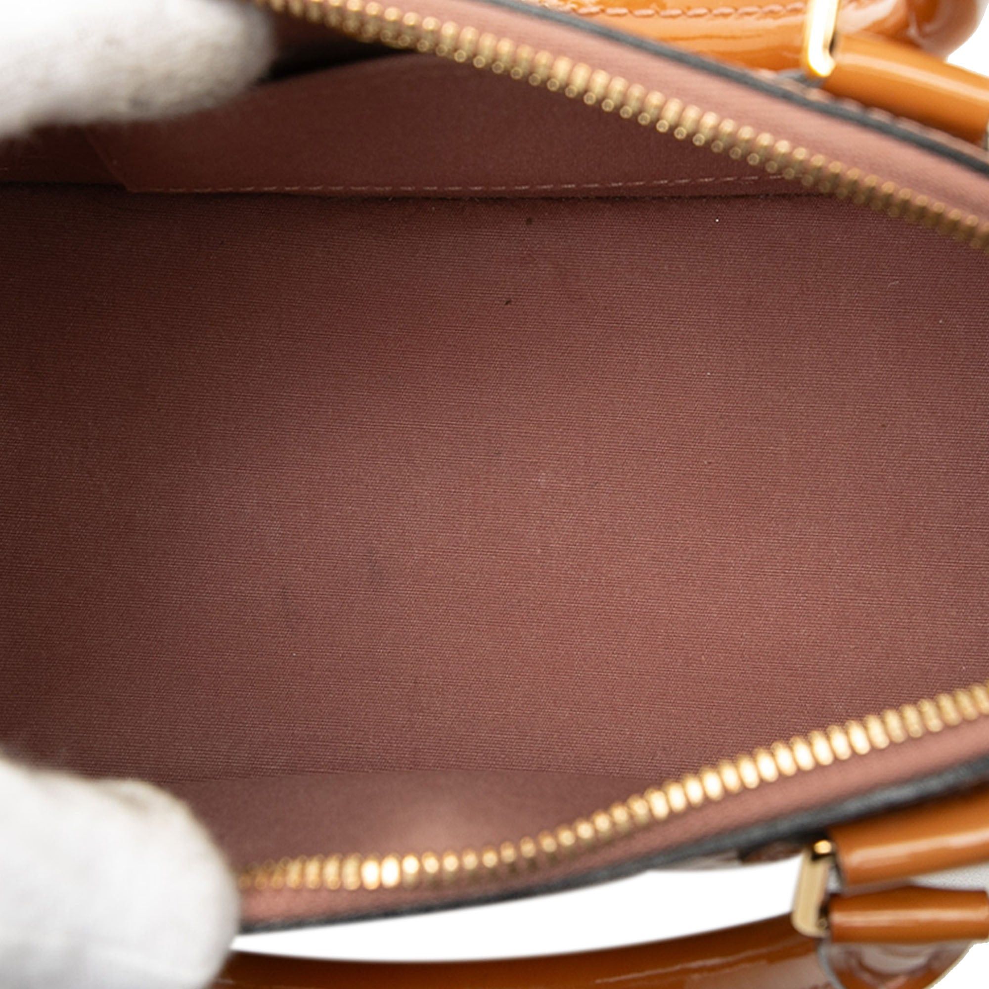 Louis Vuitton Monogram Vernis Alma BB Size ONE SIZE - 4 Thumbnail