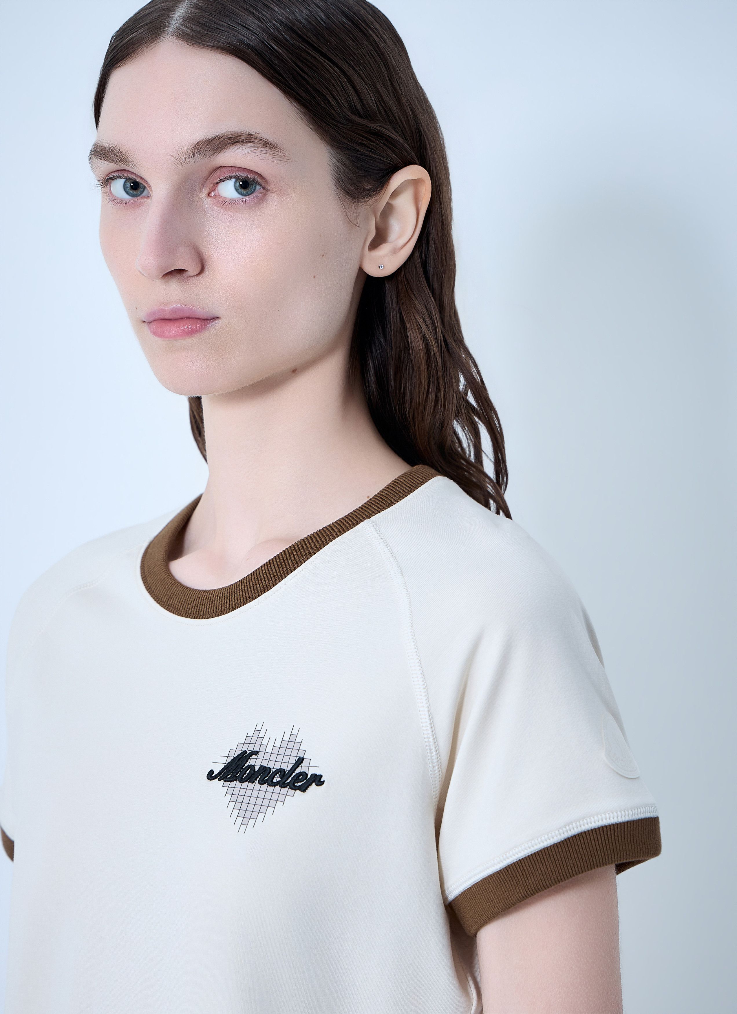 Moncler Ringer T-Shirt With Embroidered Detail Size XS / US 0-2 / IT 36-38 - 5 Thumbnail