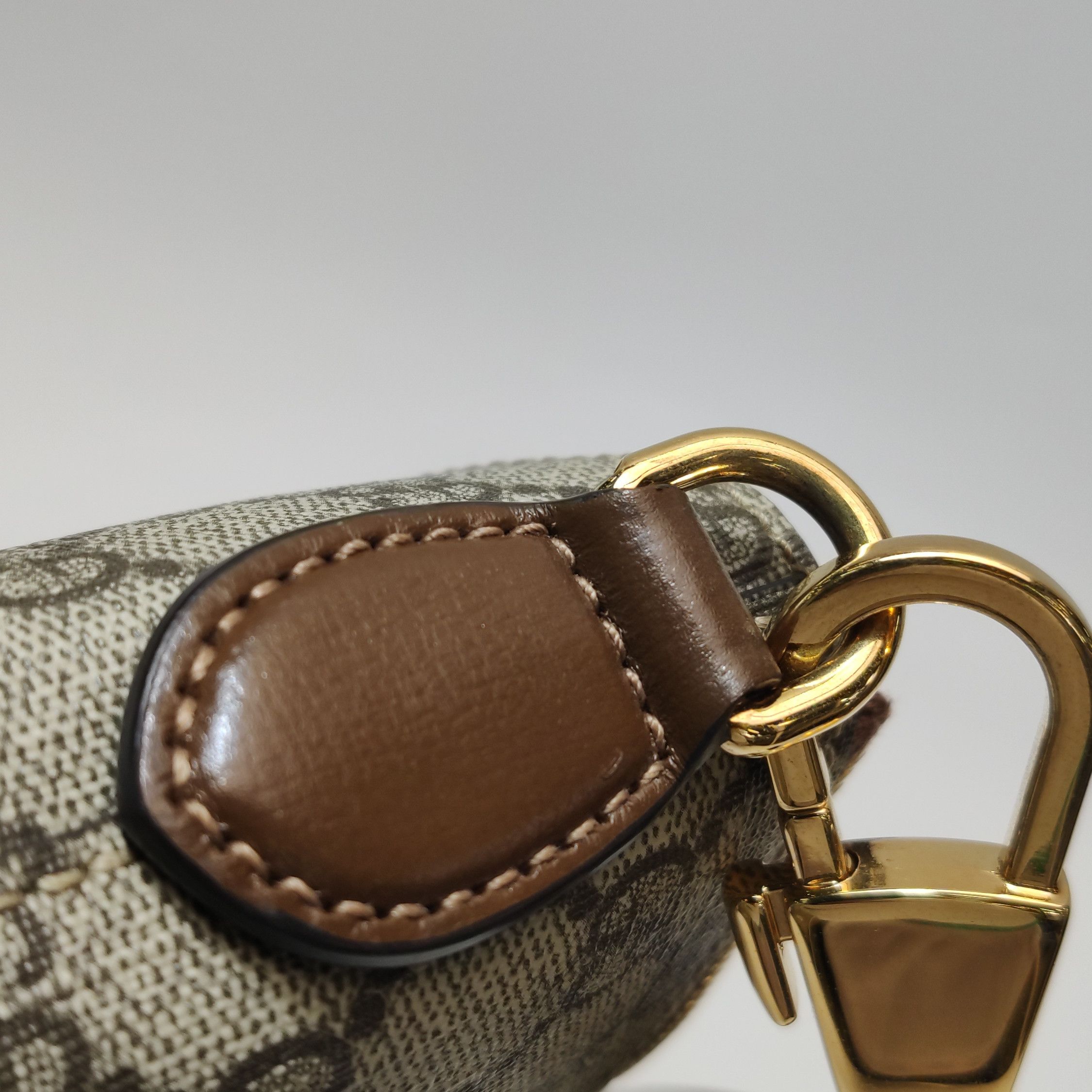 Gucci Gucci Women os Crossbody Bags Size ONE SIZE - 18 Thumbnail