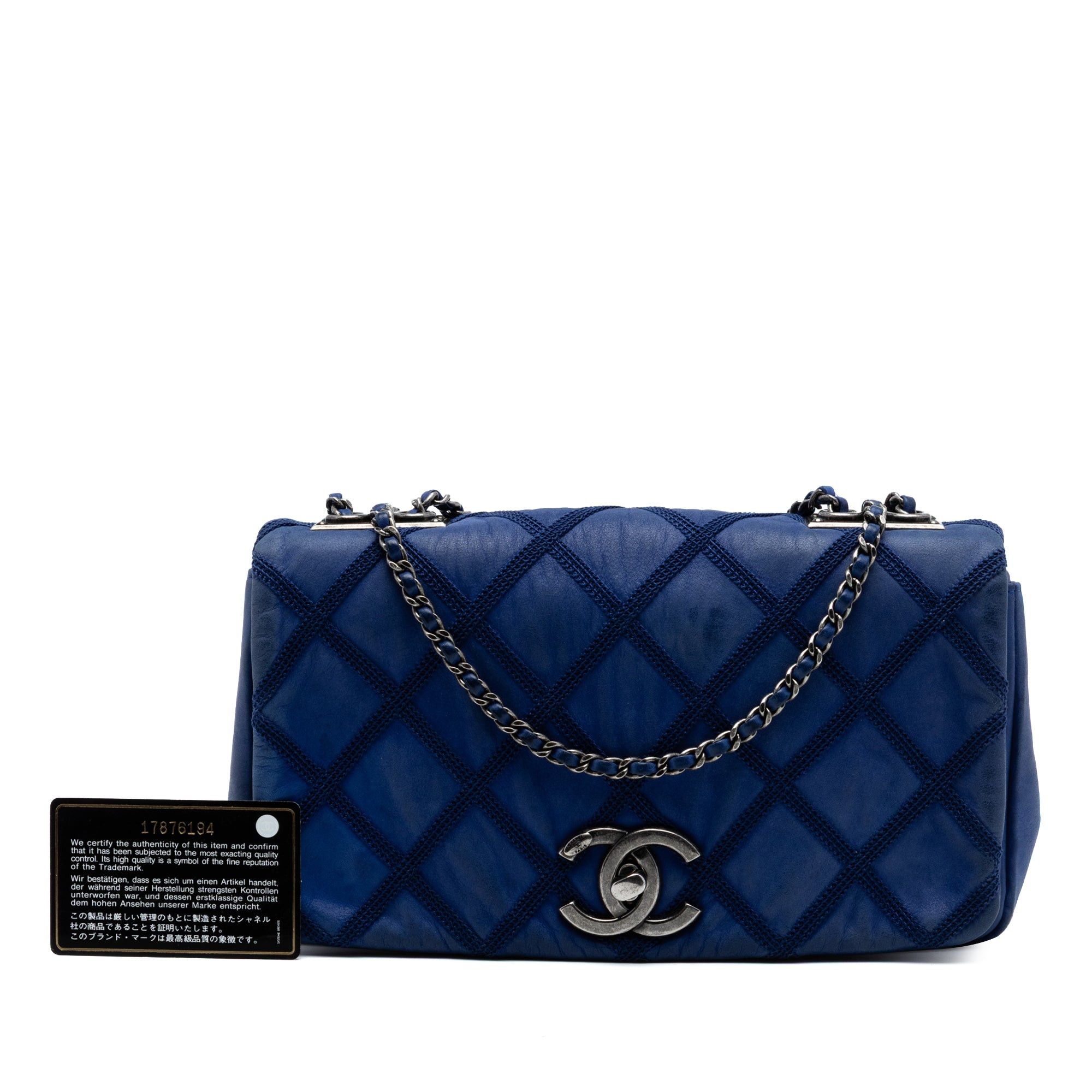 Chanel Small Iridescent Calfskin Diamond Stitch Chain Flap Size ONE SIZE - 7 Thumbnail