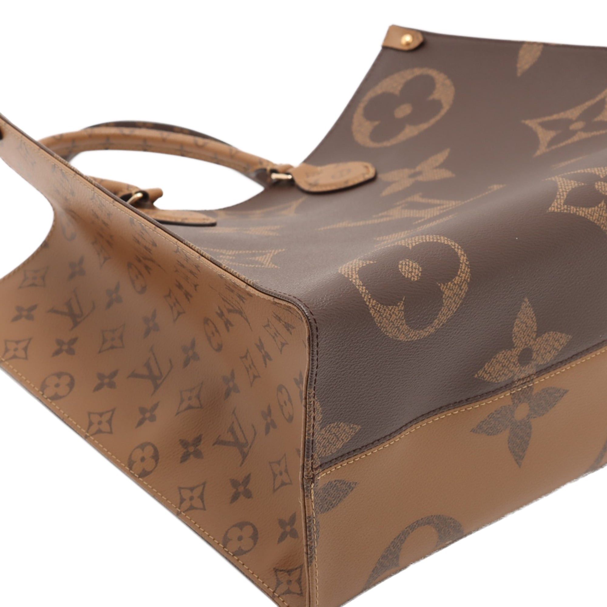 Louis Vuitton Monogram Reverse Giant OnTheGo GM Size ONE SIZE - 8 Thumbnail