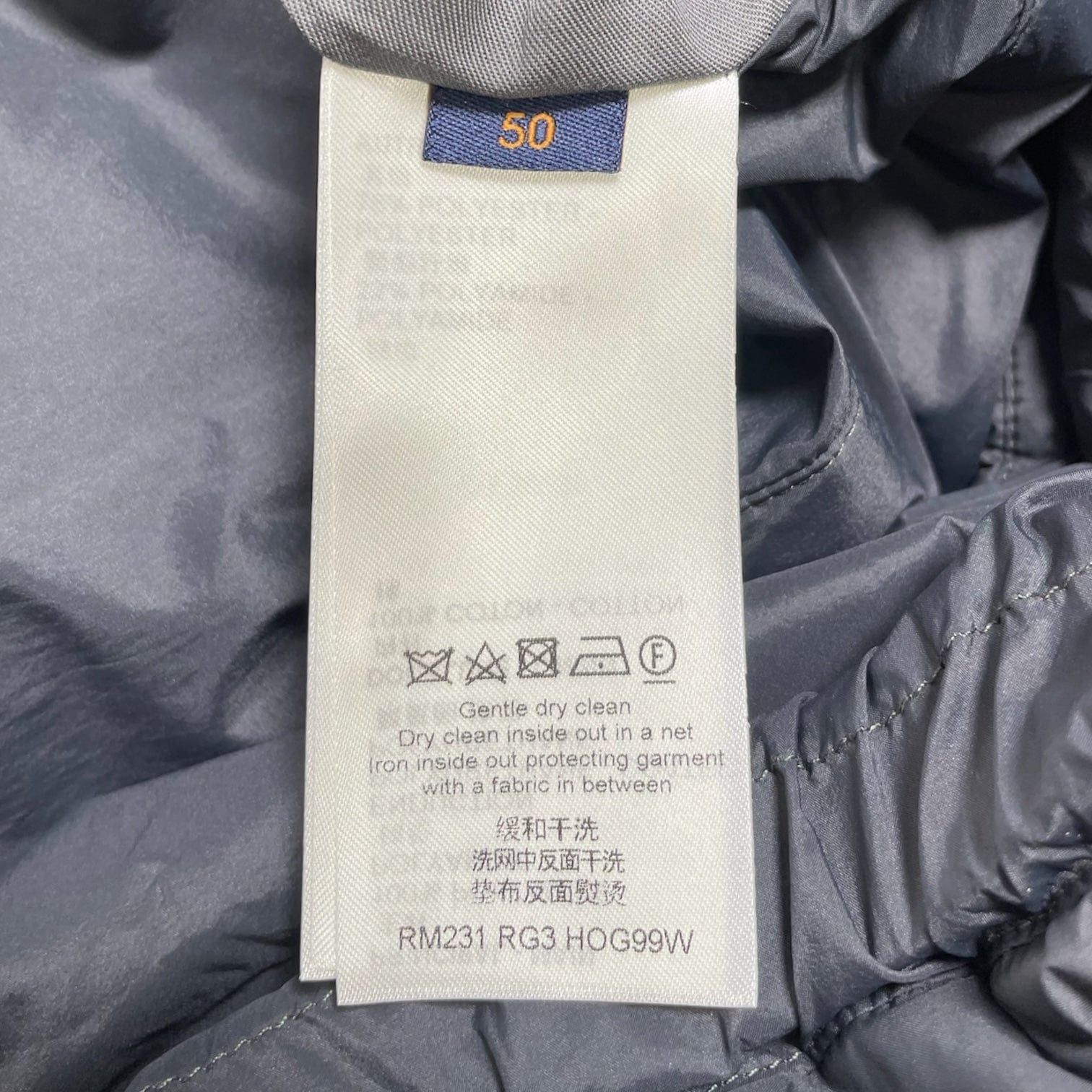 Louis Vuitton Monogram Quilted Vest Grey Size US XL / EU 56 / 4 - 4 Thumbnail