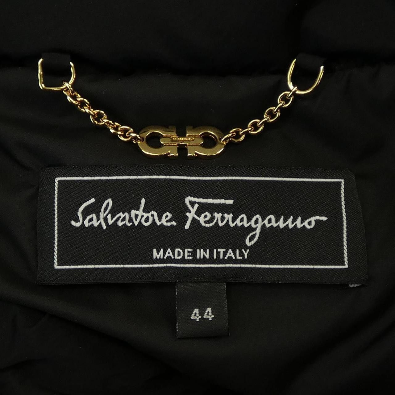Salvatore Ferragamo Salvatore Ferragamo Salvatore Ferragamo Down Coat Textile Outerwear DUTY FREE for USA Size ONE SIZE - 4 Thumbnail