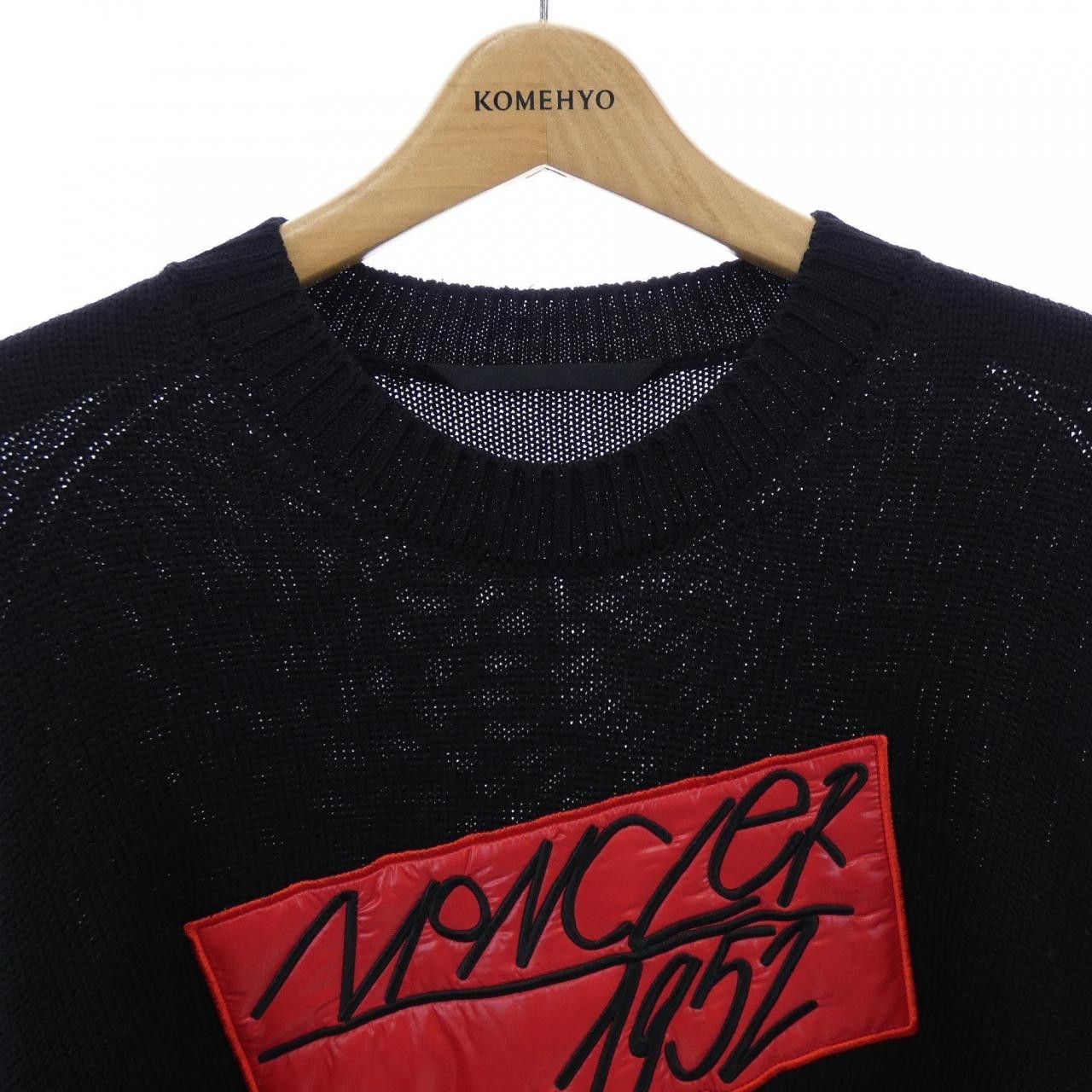 Moncler Moncler Moncler Genius Knitwear Textile Tops H20929C00005 DUTY FREE for USA Size ONE SIZE - 5 Thumbnail