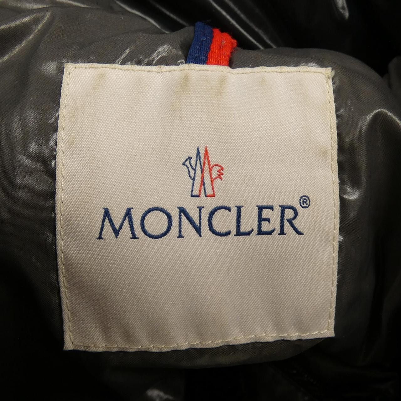 Moncler Moncler Moncler Maya Down Jacket Textile Outerwear MAYA DUTY FREE for USA Size ONE SIZE - 5 Thumbnail