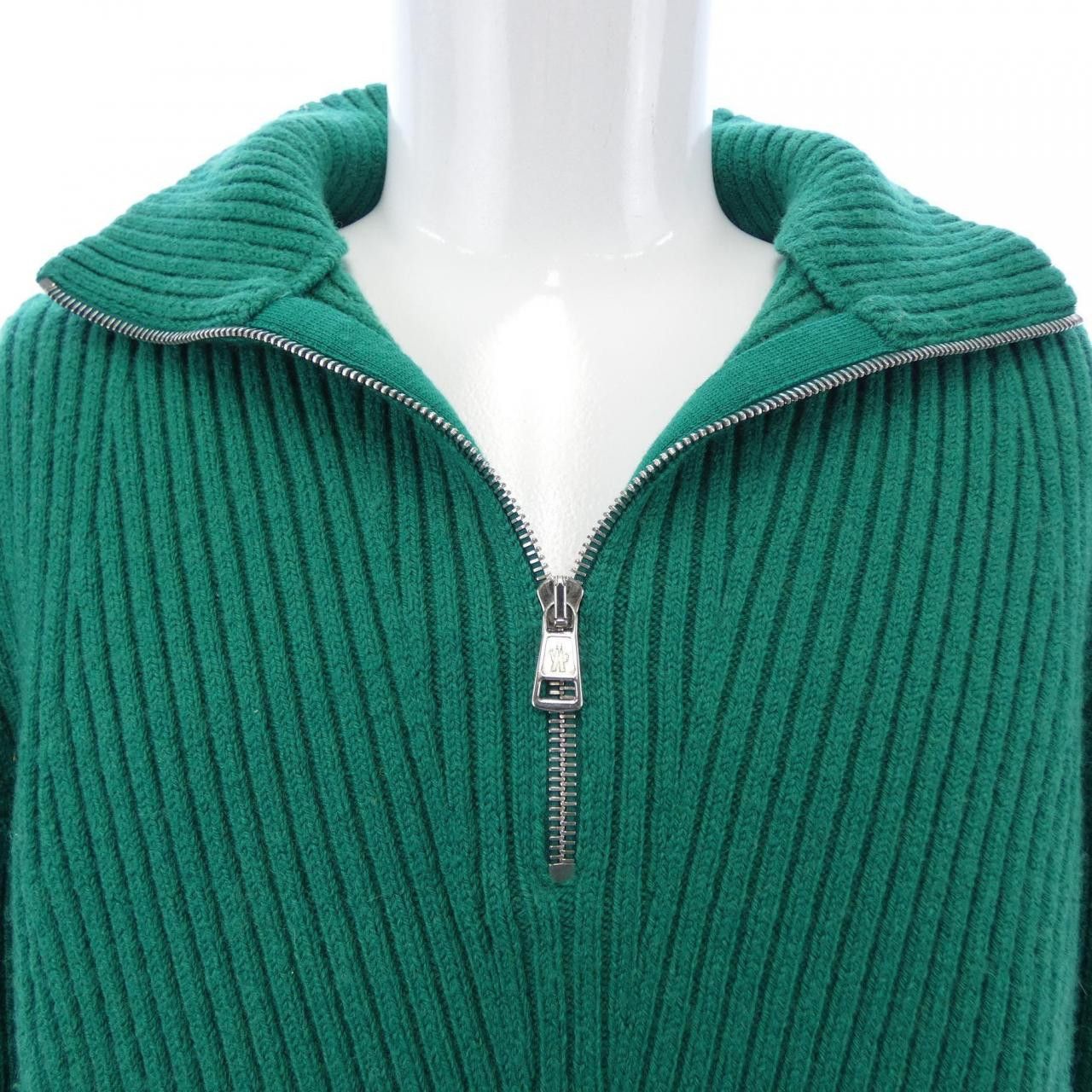 Moncler Moncler Moncler Knitwear Textile Tops 20919A00002 DUTY FREE for USA Size ONE SIZE - 5 Thumbnail