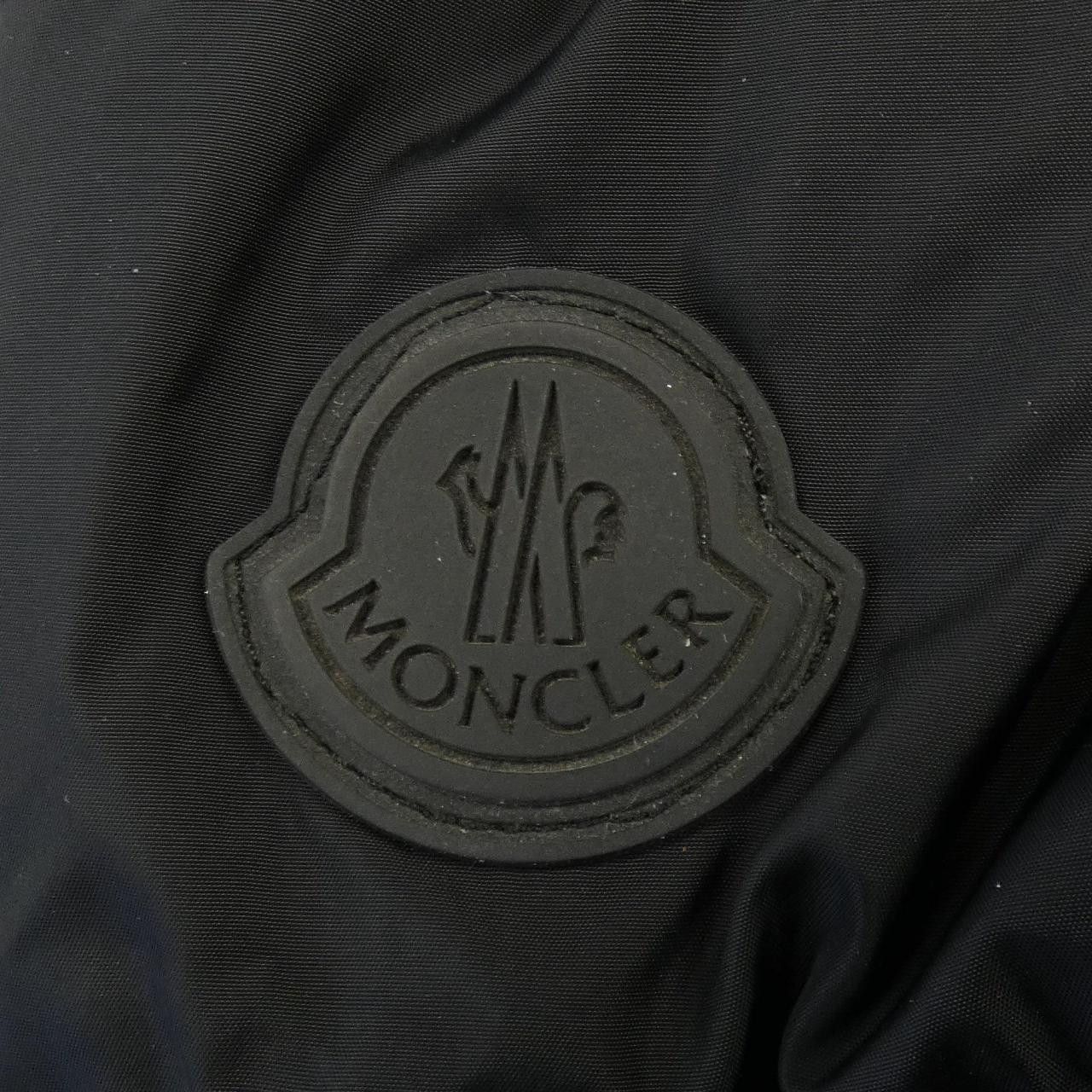 Moncler Moncler Moncler MONTCLA down jacket Textile Outerwear MONTCLA DUTY FREE for USA Size ONE SIZE - 8 Thumbnail