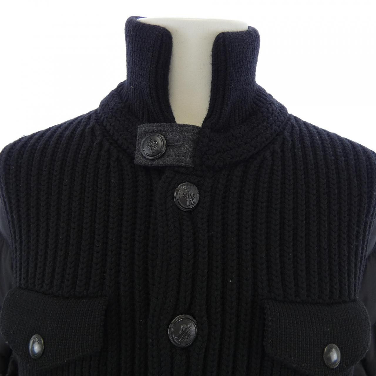 Moncler Moncler Moncler Down Jacket Textile Outerwear 420919403300 DUTY FREE for USA Size ONE SIZE - 7 Thumbnail