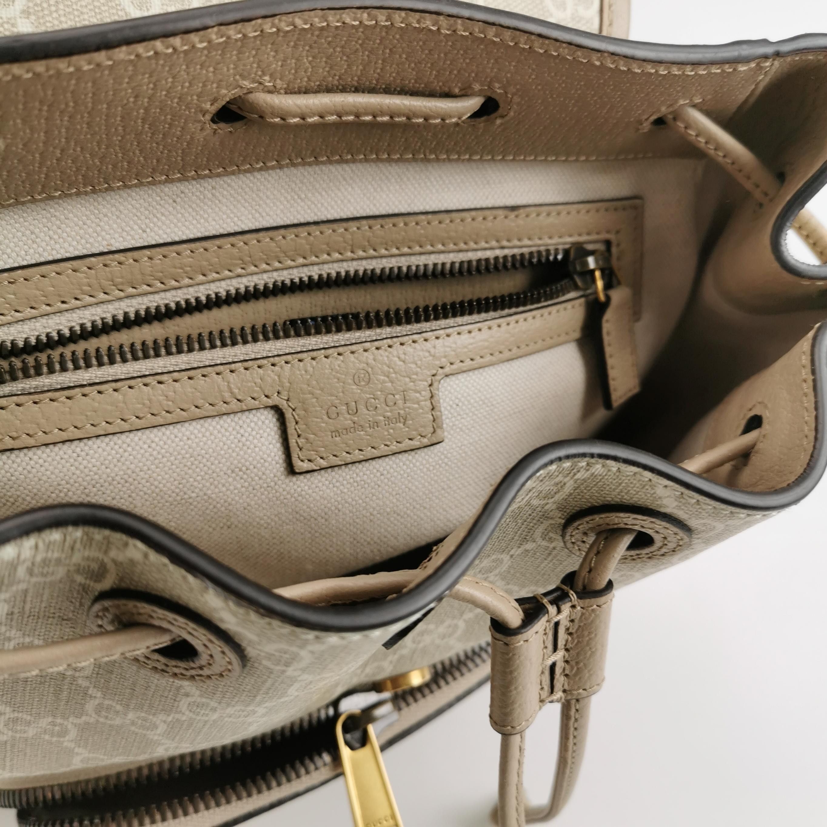 Gucci Gucci Women os Backpacks Size ONE SIZE - 8 Thumbnail