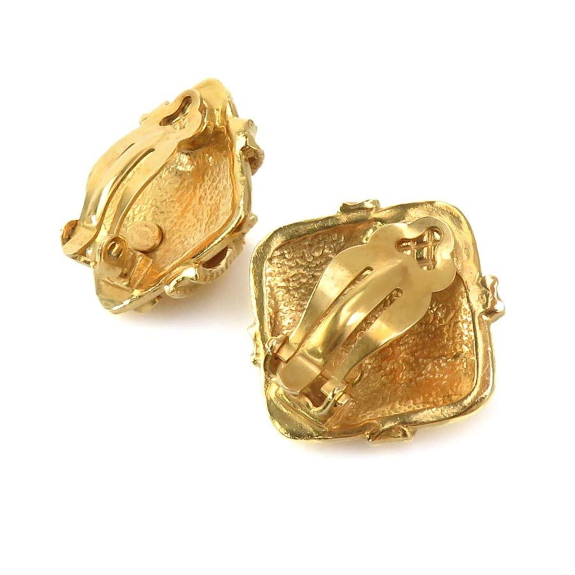 Chanel Chanel earrings, Coco Mark design, metal, gold, women's, e61911a Size ONE SIZE - 7 Thumbnail