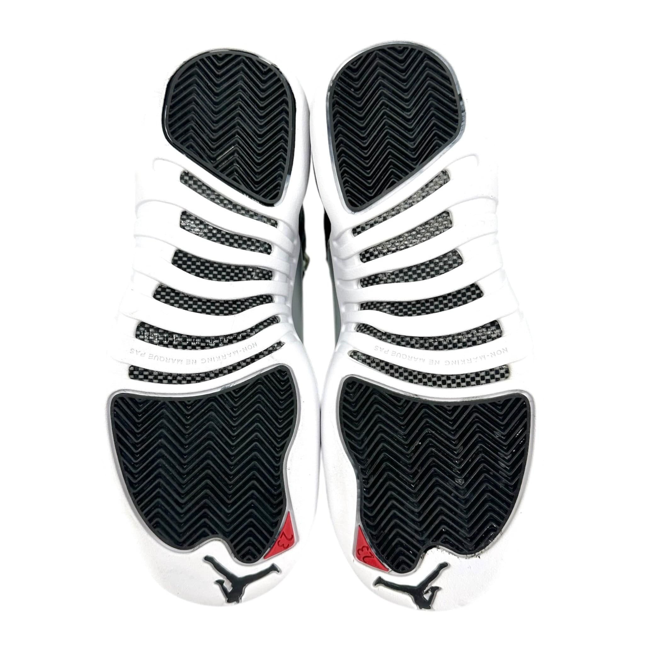Nike 12 Retro Playoffs (2022) (GS) Size US 5 / EU 37 - 7 Thumbnail