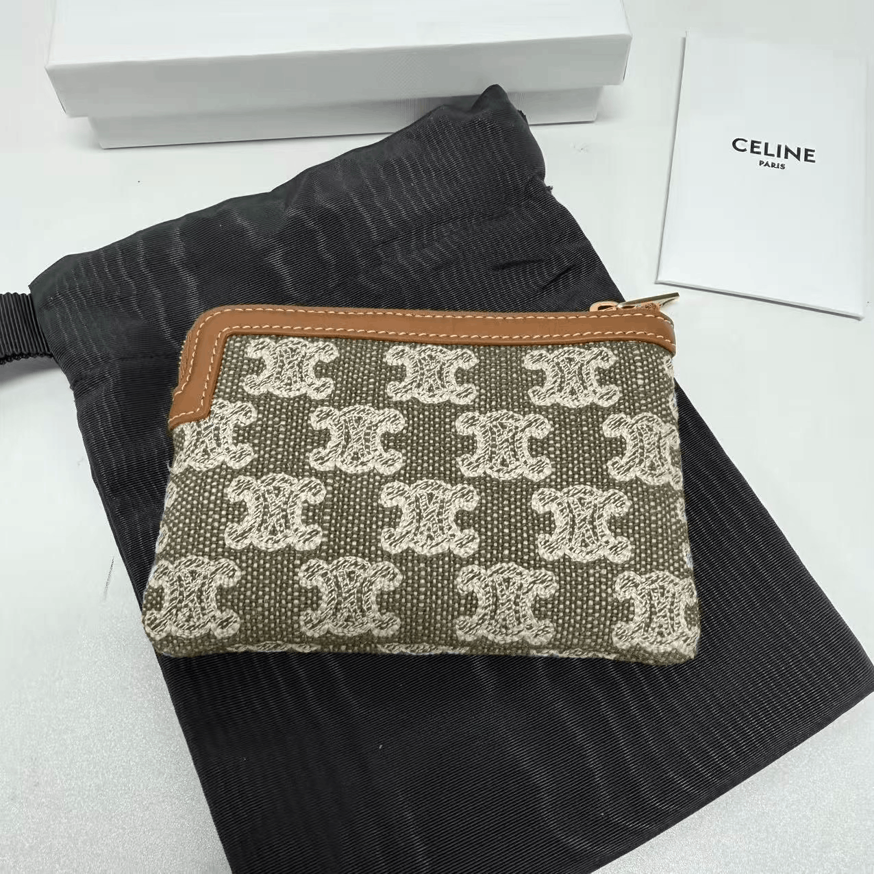Celine CELINE Triomphe Monogram Coin Purse Size ONE SIZE - 2 Thumbnail