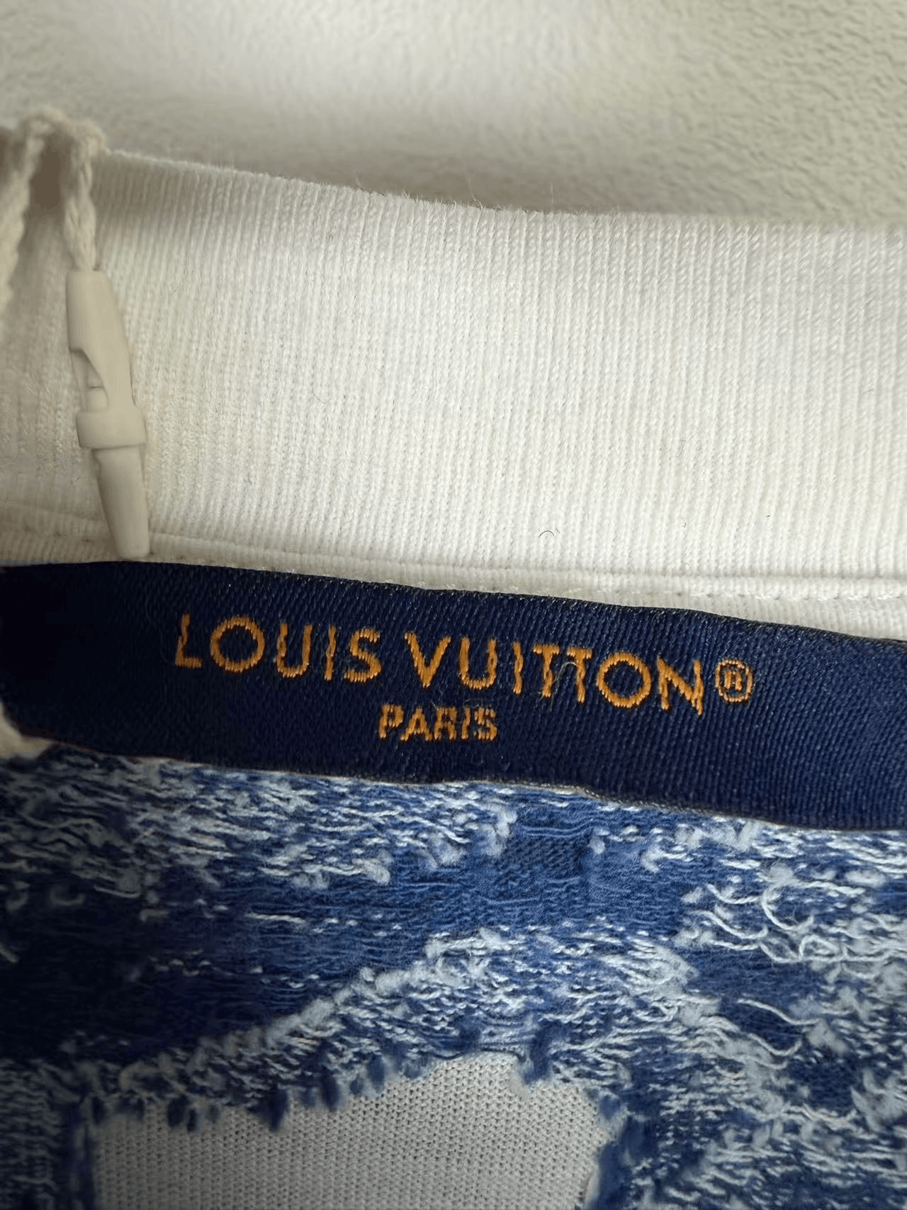 Louis Vuitton Louis Vuitton White Logo Knit Short Sleeve Size US L / EU 52-54 / 3 - 3 Thumbnail