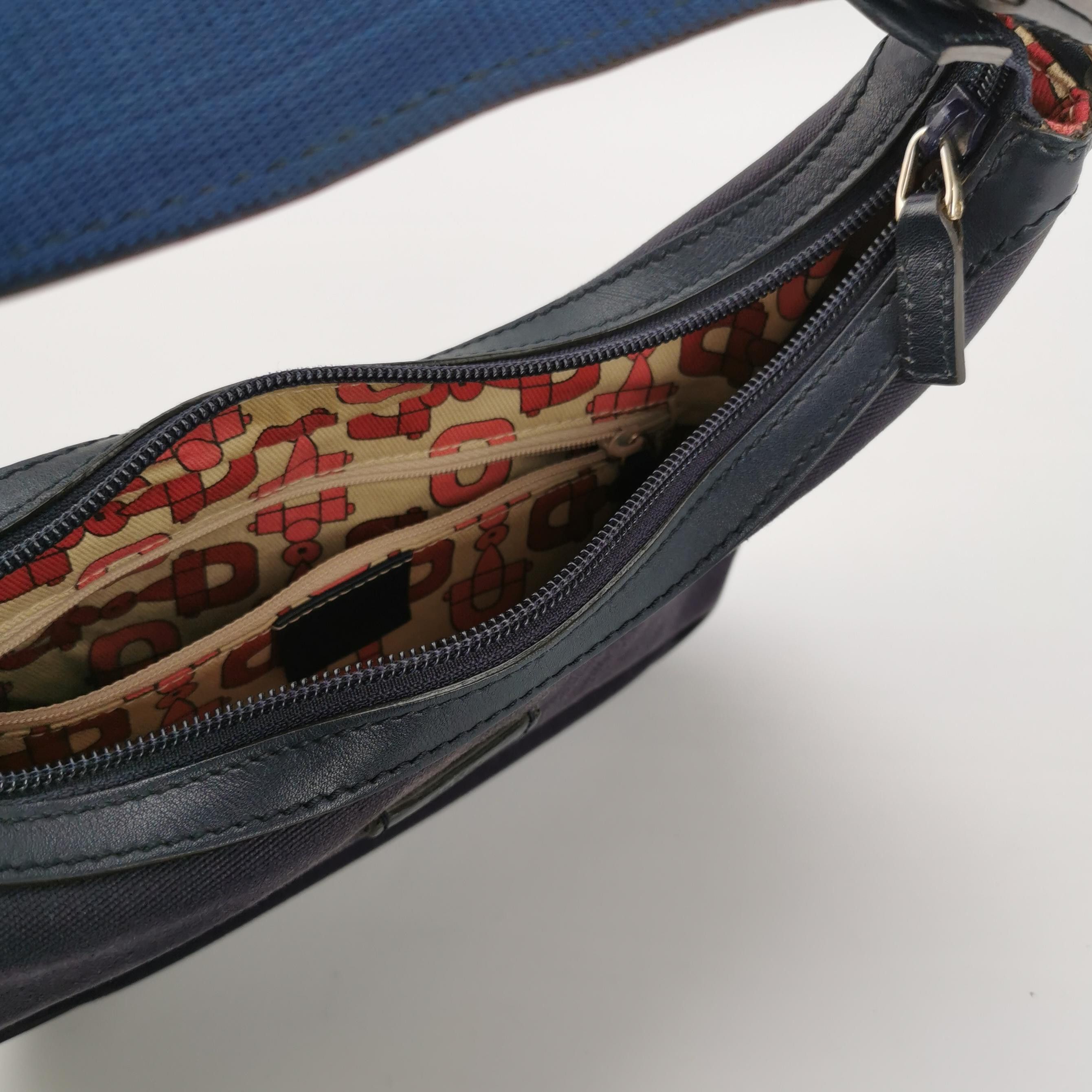 Gucci Gucci Women os Shoulder Bags Size ONE SIZE - 7 Thumbnail