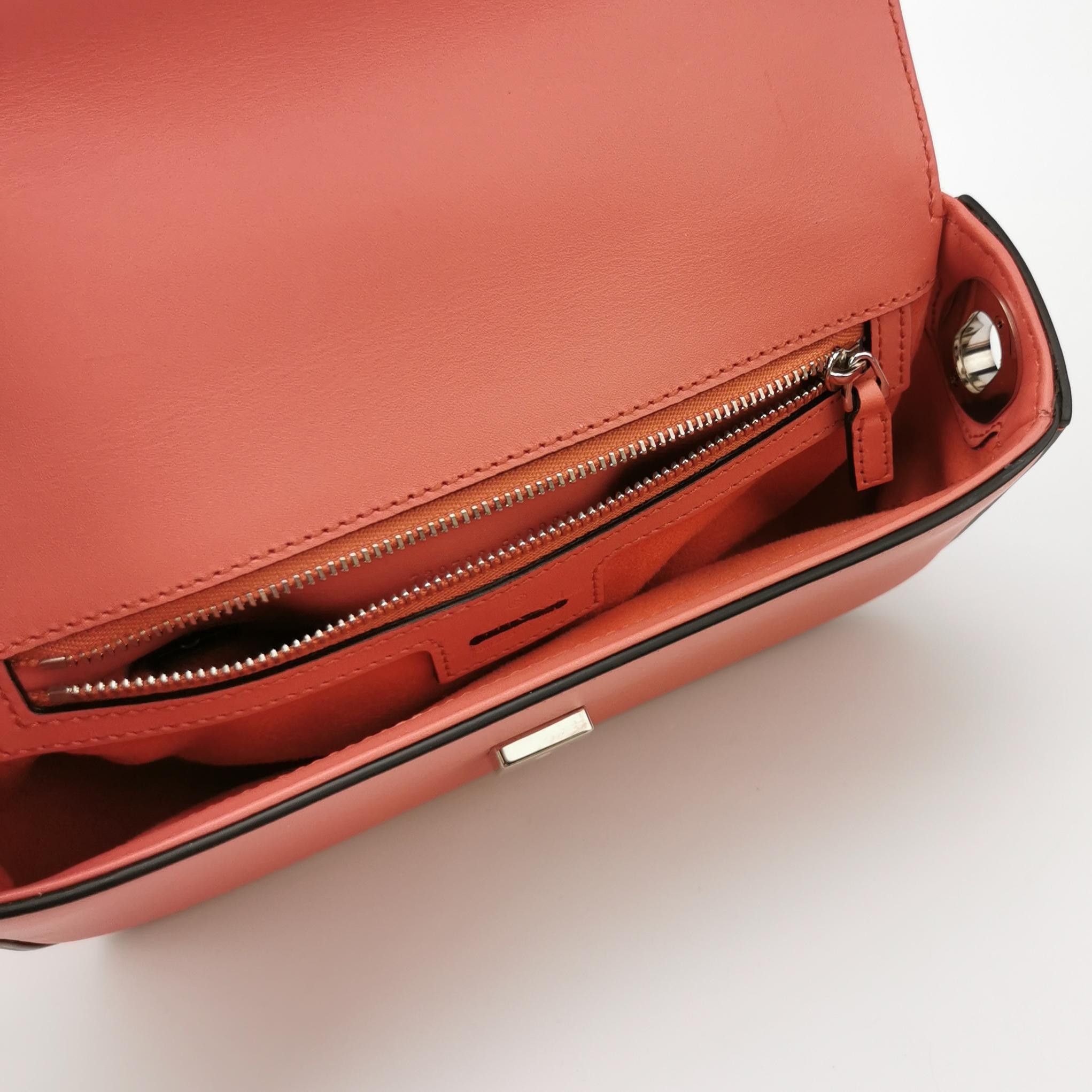 Gucci Gucci Women os Shoulder Bags Size ONE SIZE - 7 Thumbnail
