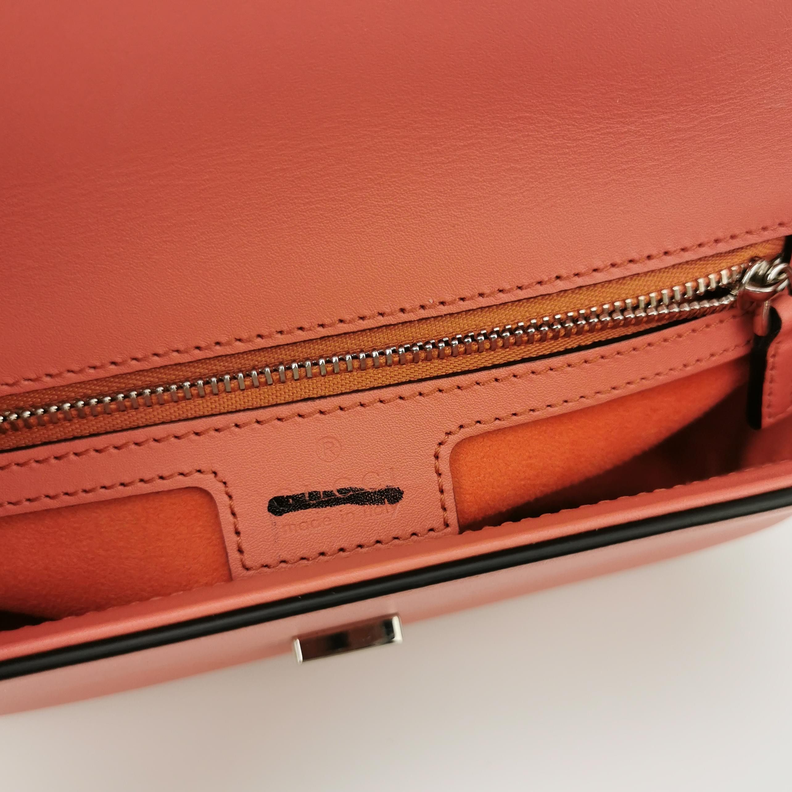 Gucci Gucci Women os Shoulder Bags Size ONE SIZE - 8 Thumbnail