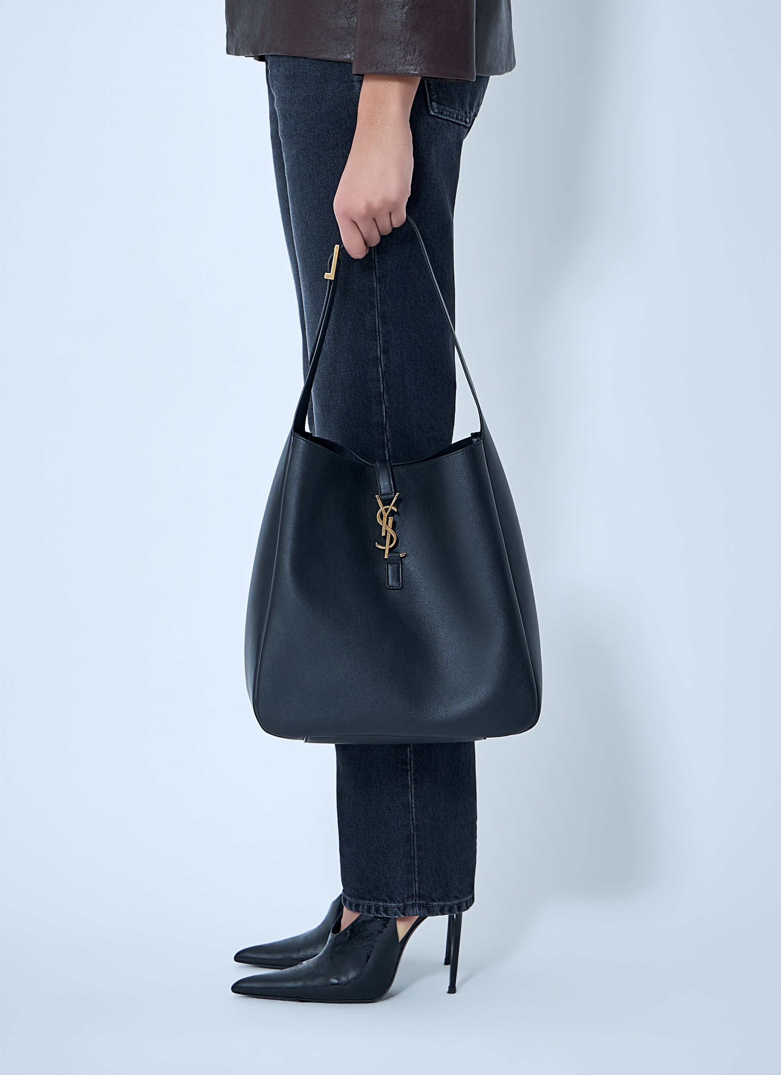 Saint Laurent Paris Le 5 À 7 Supple Large Shoulder Bag Size ONE SIZE - 2 Thumbnail