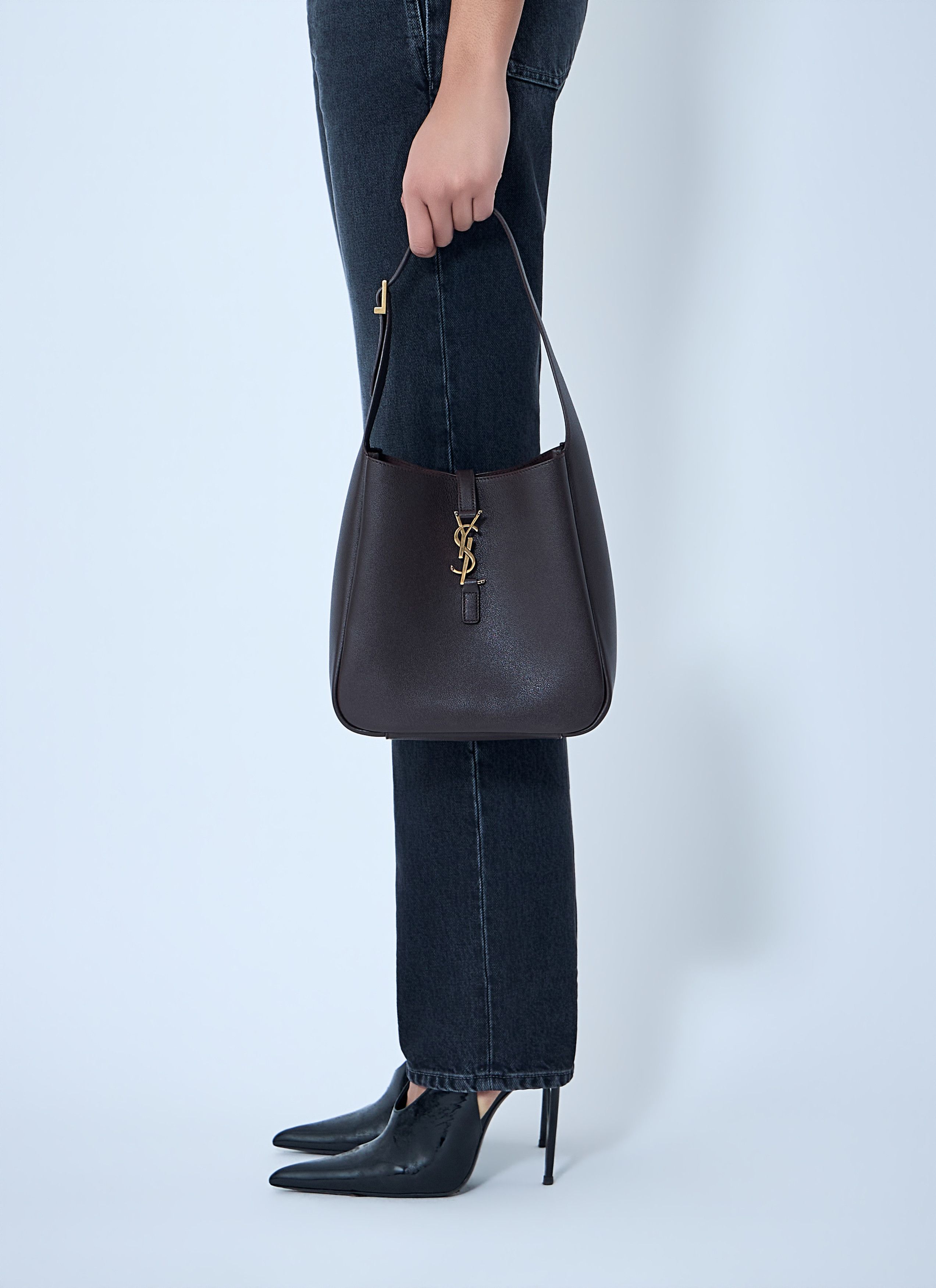 Saint Laurent Paris Le 5 À 7 Supple Small Shoulder Bag Size ONE SIZE - 2 Thumbnail