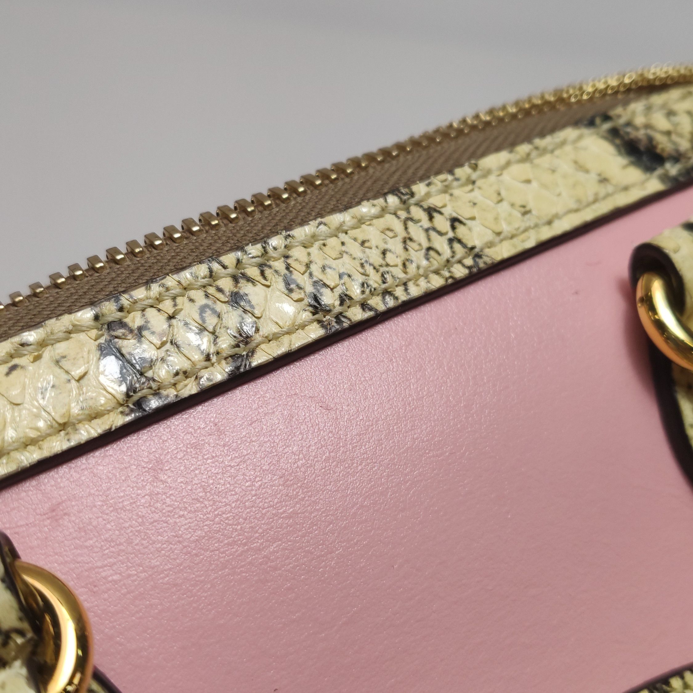 Gucci Gucci Women os Shoulder Bags Size ONE SIZE - 12 Thumbnail