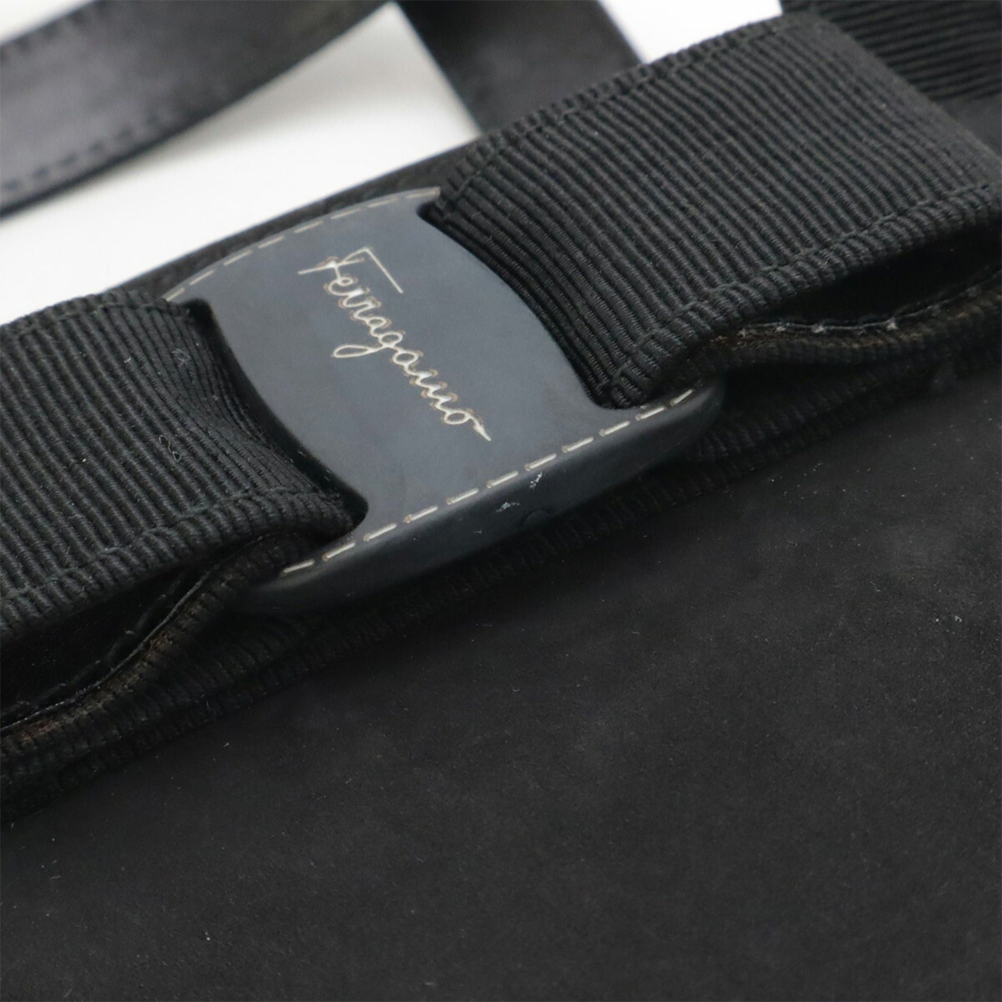 Salvatore Ferragamo Salvatore Ferragamo Vara Ribbon Bucket Bag Handbag, Suede, Black, BA217183 Size ONE SIZE - 5 Thumbnail