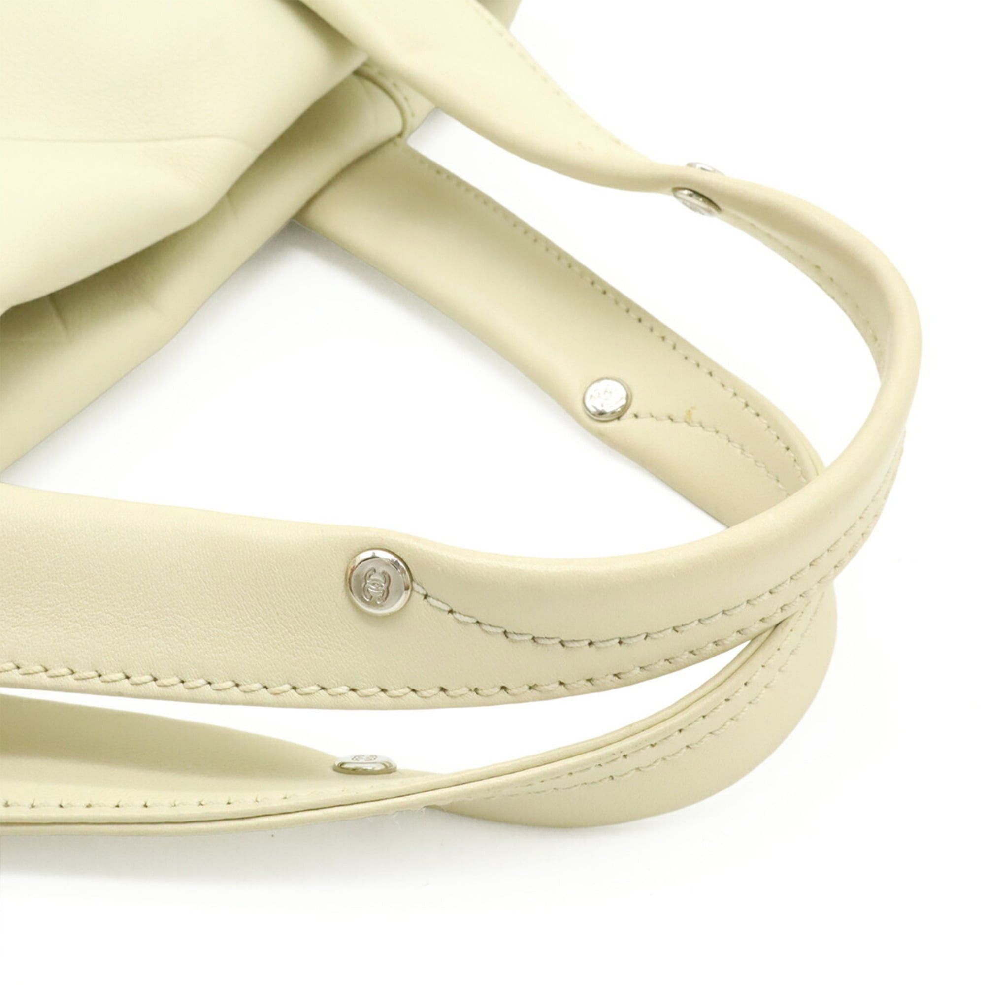 Chanel CHANEL V-stitch Coco Mark Handbag Tote Bag Leather Ivory White Size ONE SIZE - 6 Thumbnail