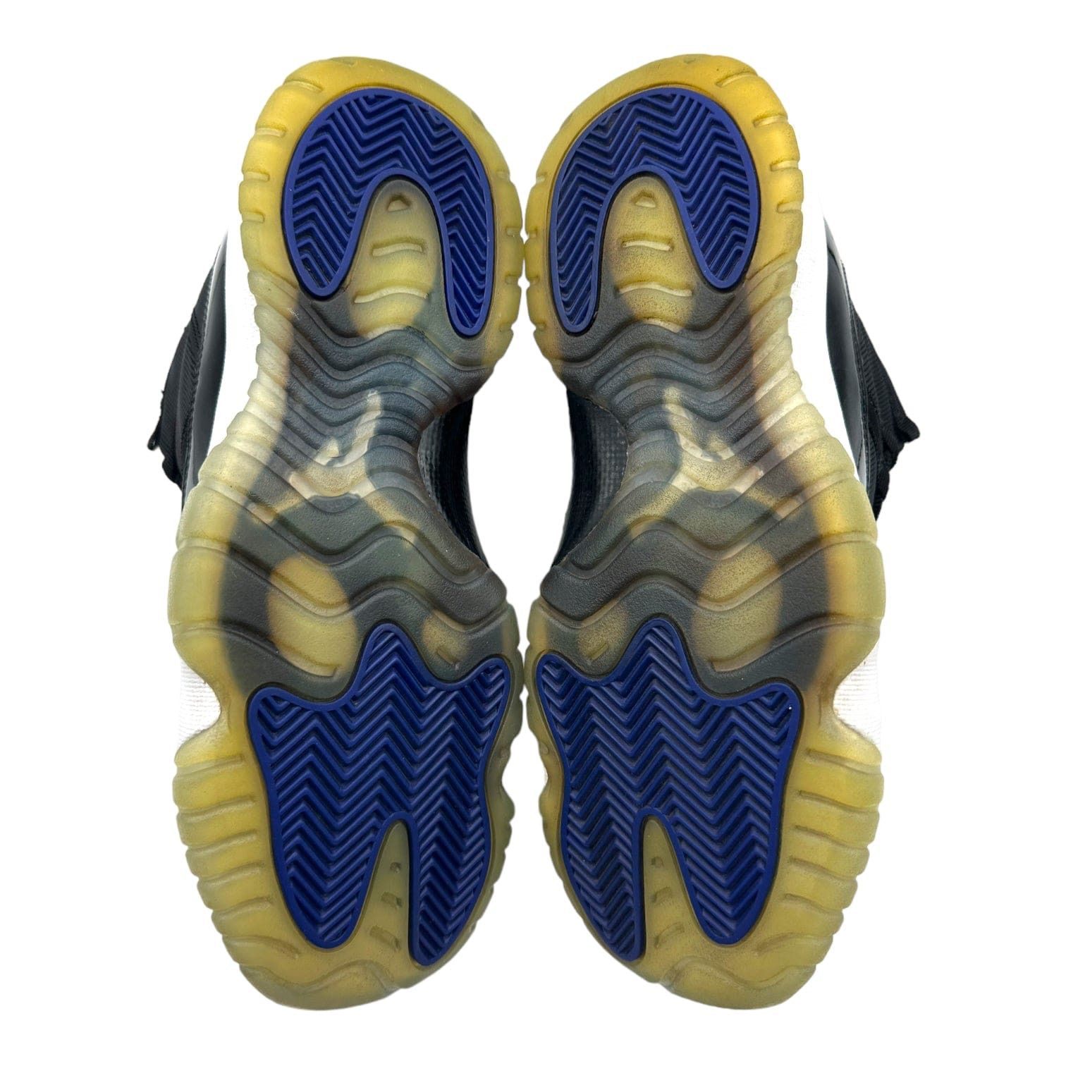 Nike 11 Retro Space Jam (2016) (GS) Size US 7 / EU 40 - 7 Thumbnail