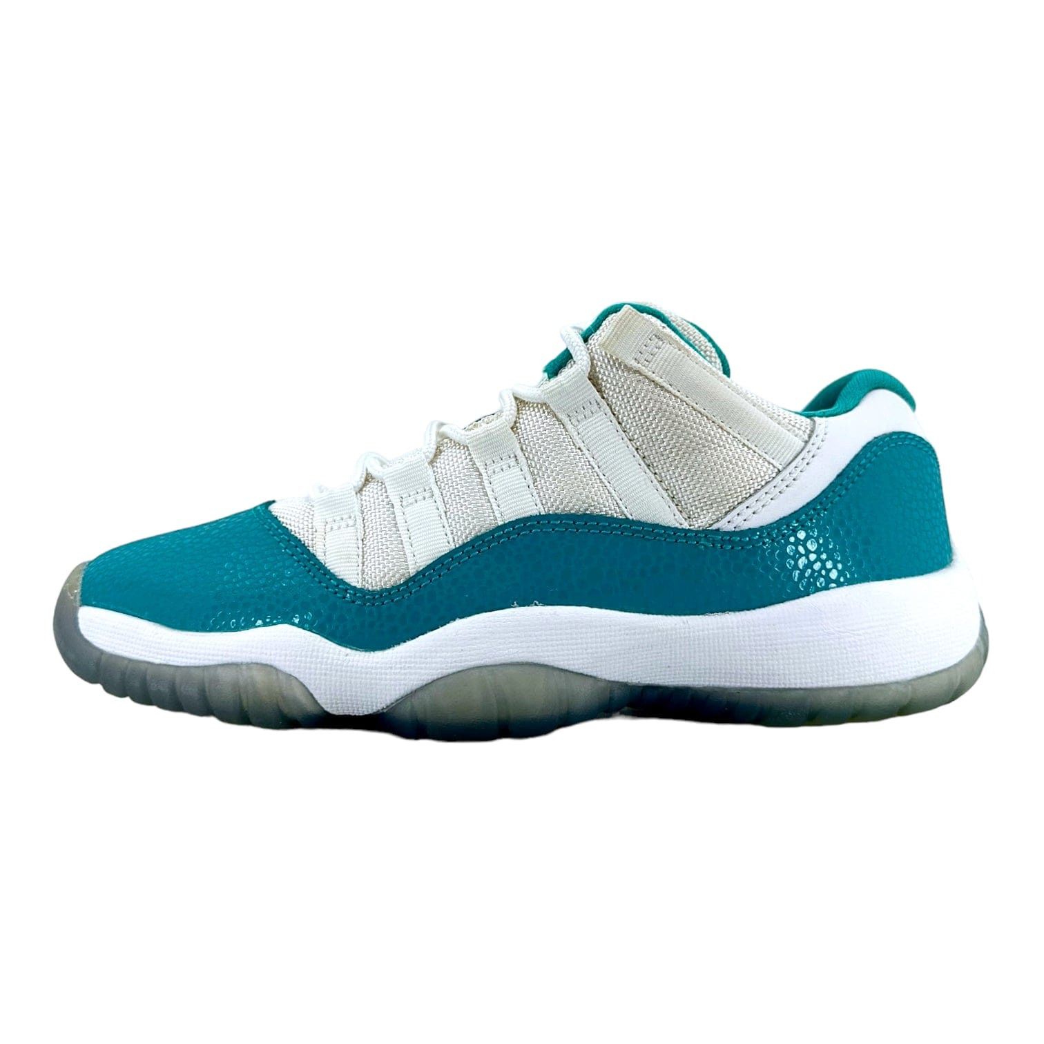 Nike Nike 11 Retro Low Turquoise Size US 5 / EU 37 - 2 Thumbnail