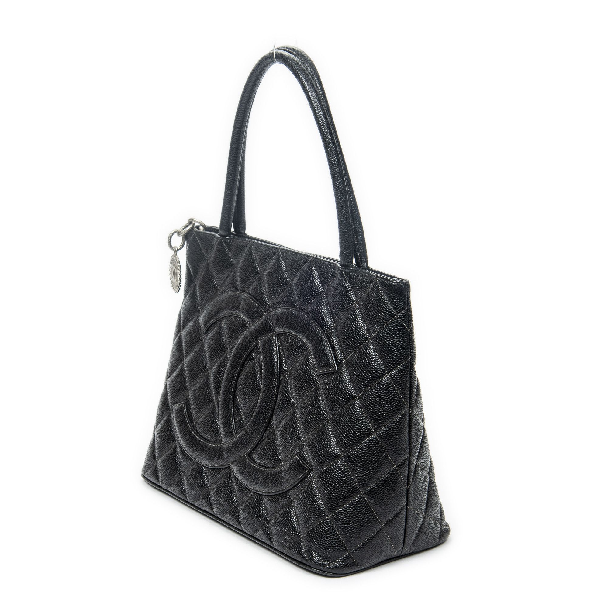 Chanel Timeless Medallion Tote Size ONE SIZE - 2 Thumbnail