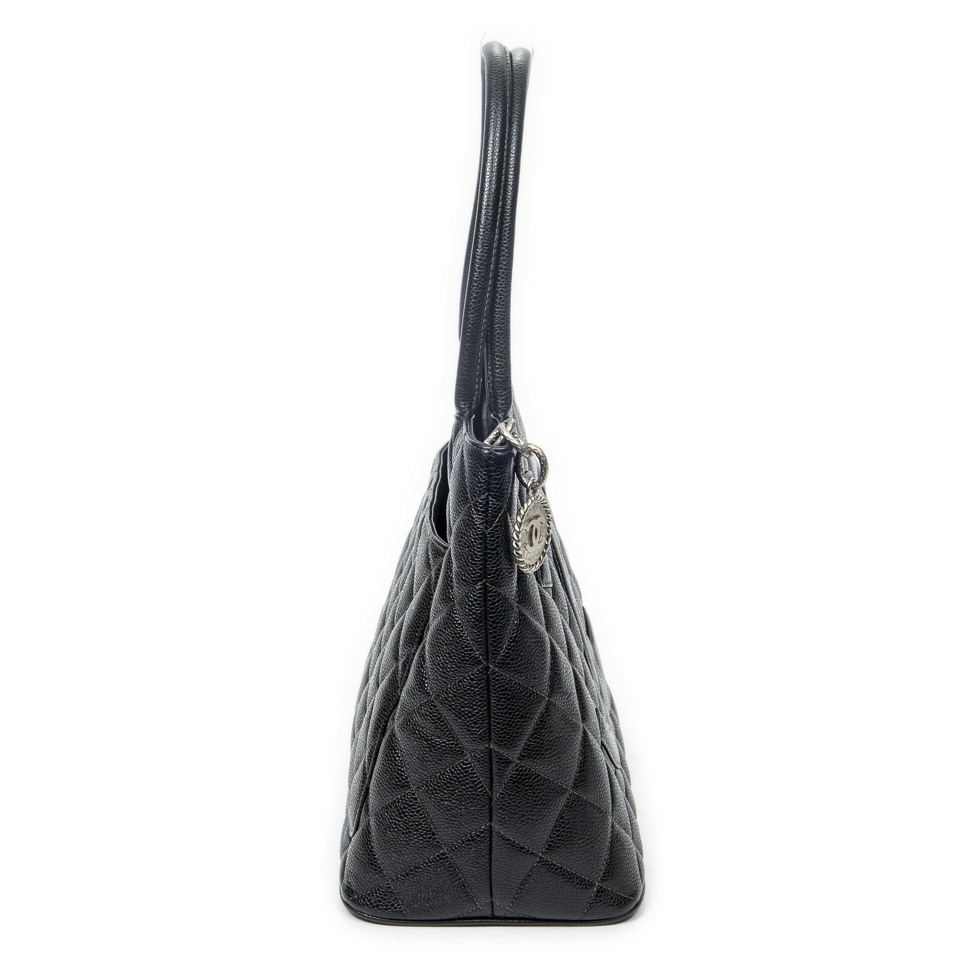 Chanel Timeless Medallion Tote Size ONE SIZE - 4 Thumbnail